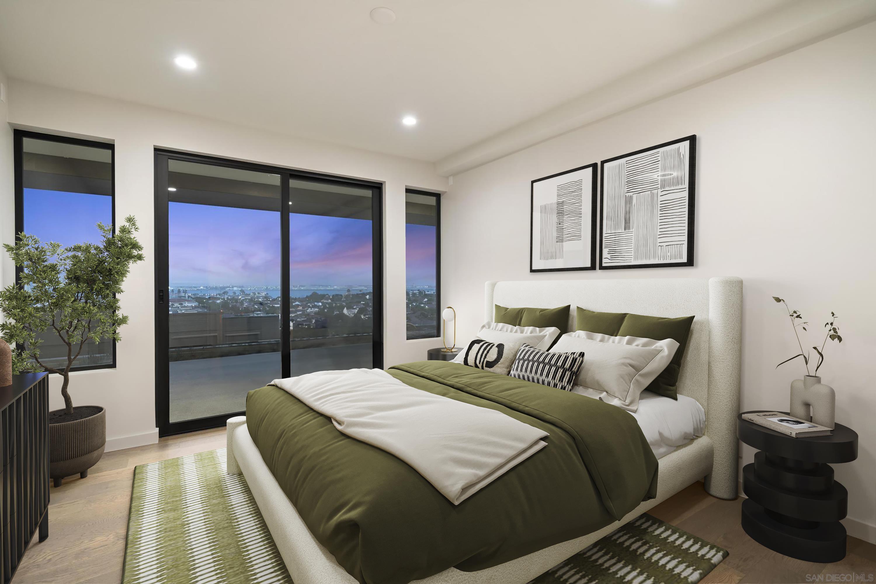 Detail Gallery Image 32 of 47 For 2035  Evergreen, San Diego,  CA 92106 - 4 Beds | 3/1 Baths