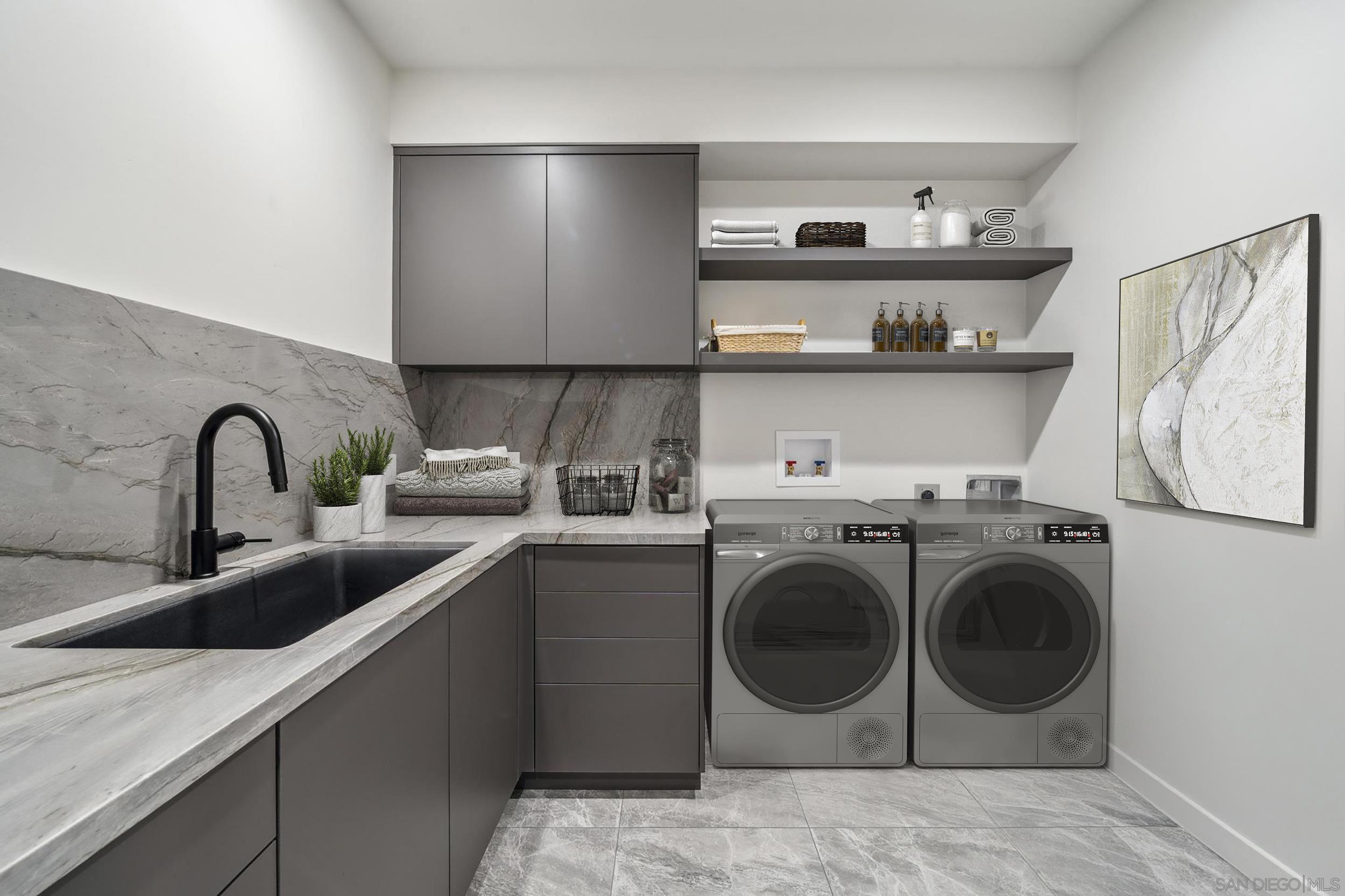 Detail Gallery Image 38 of 47 For 2035  Evergreen, San Diego,  CA 92106 - 4 Beds | 3/1 Baths