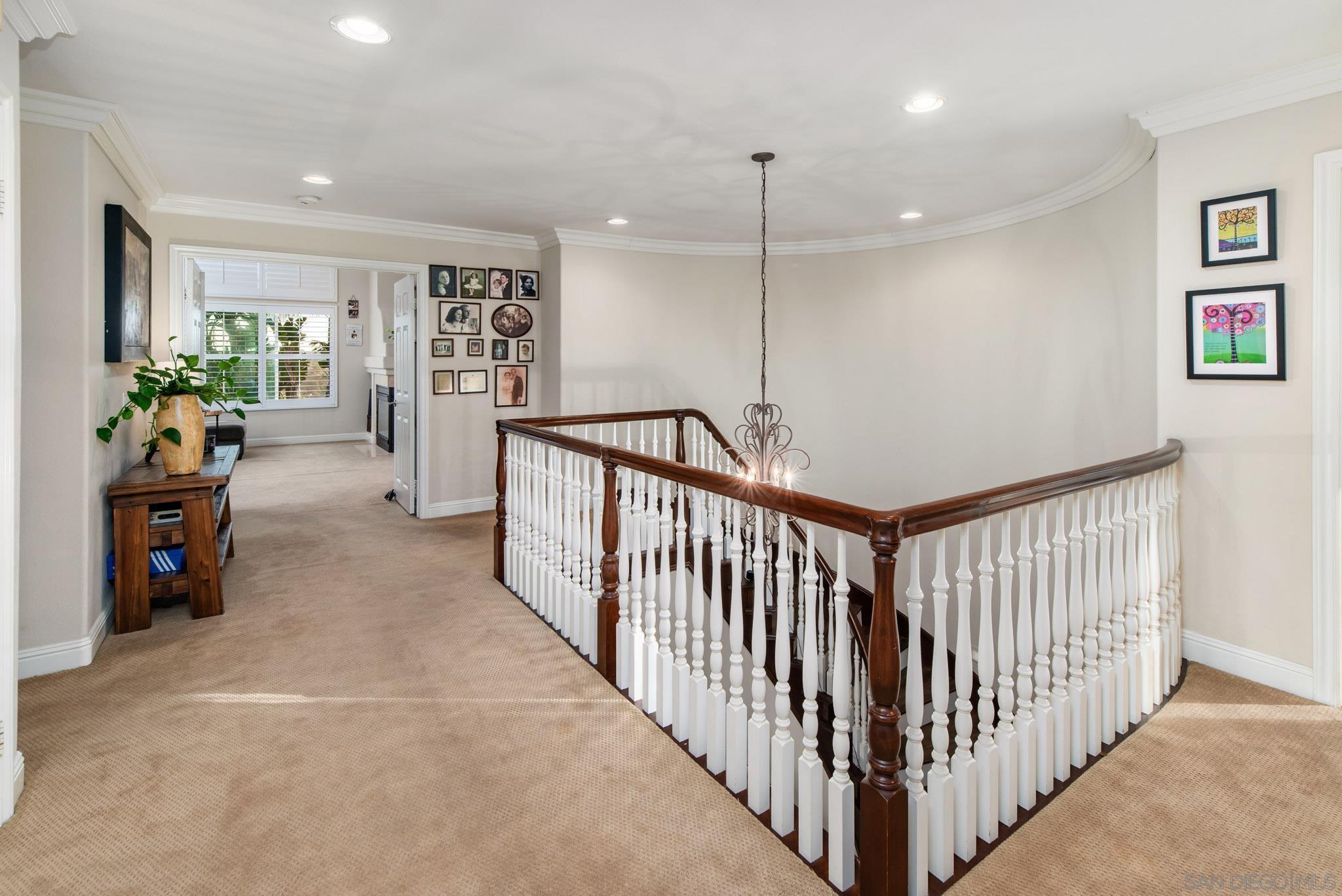 Detail Gallery Image 33 of 55 For 5255  Greenwillow Ln, San Diego,  CA 92130 - 7 Beds | 5/1 Baths