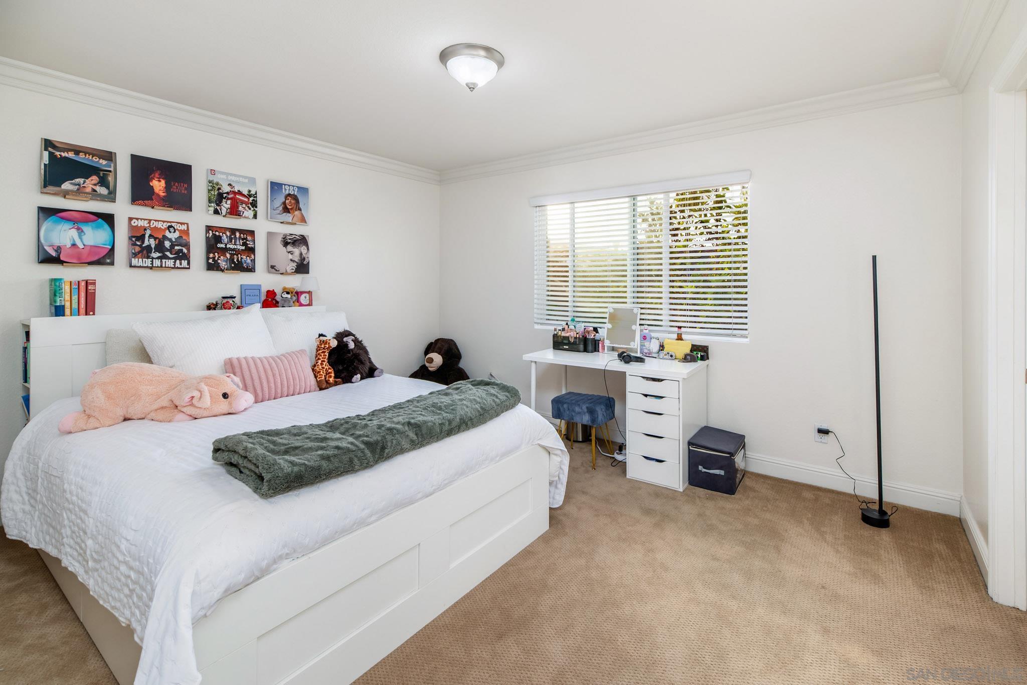 Detail Gallery Image 41 of 55 For 5255  Greenwillow Ln, San Diego,  CA 92130 - 7 Beds | 5/1 Baths