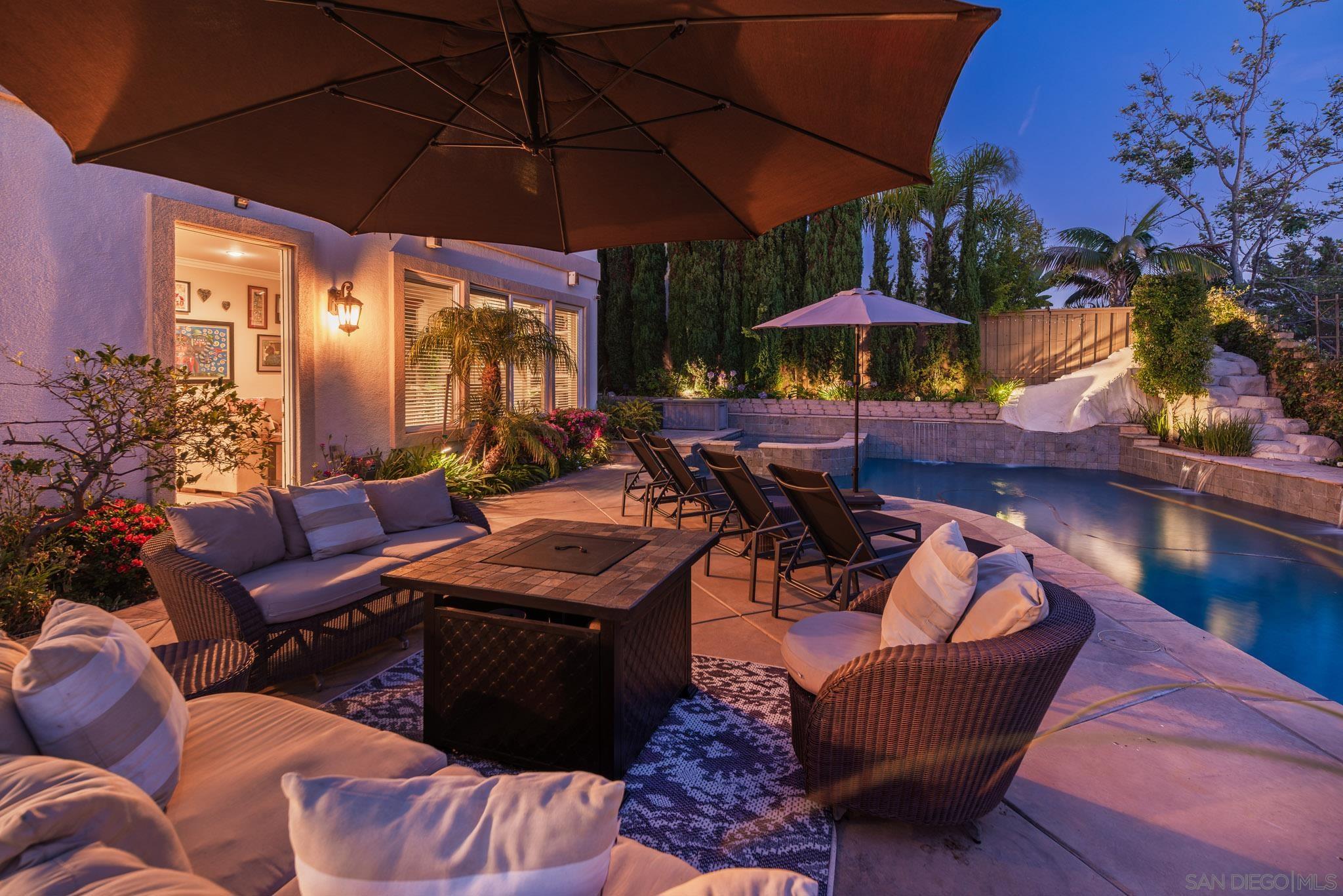 Detail Gallery Image 7 of 55 For 5255  Greenwillow Ln, San Diego,  CA 92130 - 7 Beds | 5/1 Baths