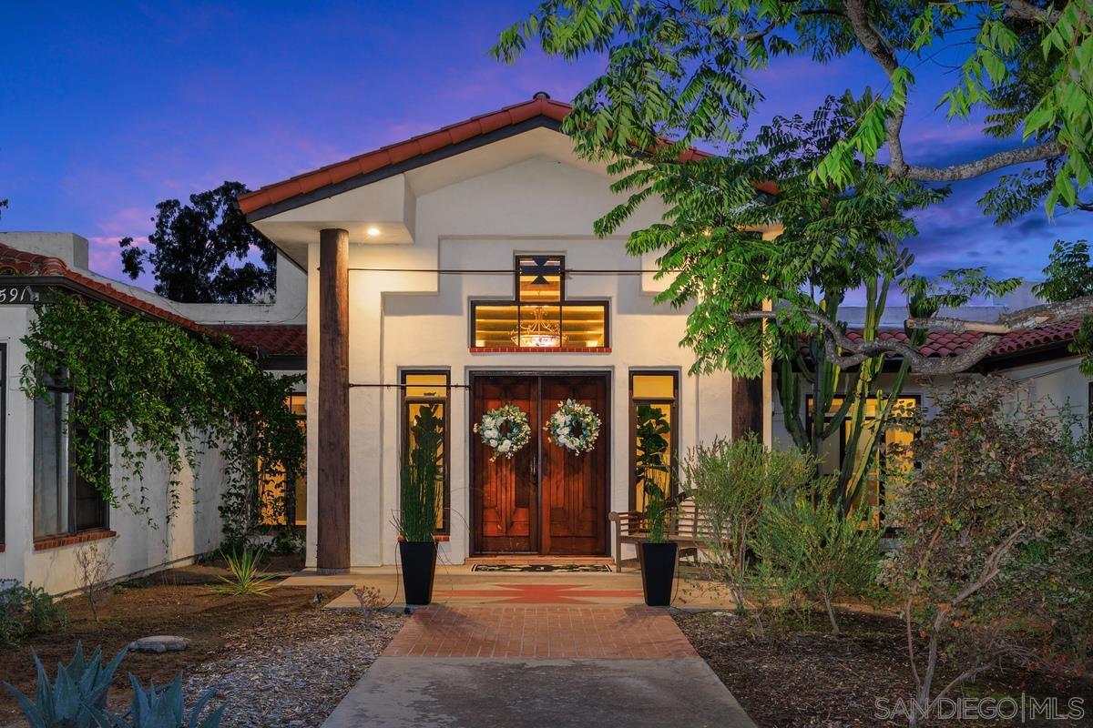 Detail Gallery Image 38 of 38 For 13591  Summit Circle, Poway,  CA 92064 - 5 Beds | 5/2 Baths