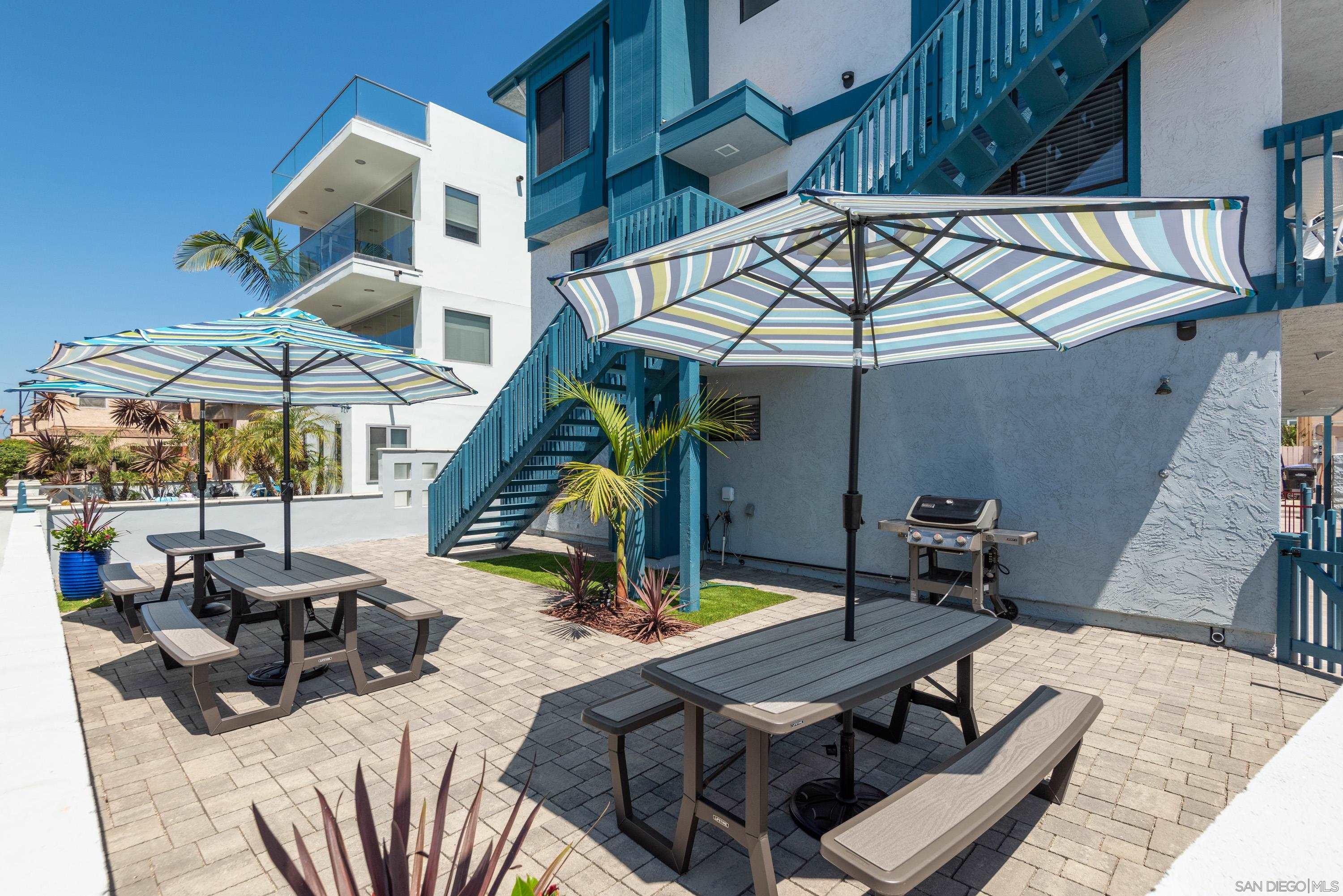 Detail Gallery Image 23 of 24 For 822  San Gabriel Pl  103, San Diego,  CA 92109 - 3 Beds | 3/1 Baths