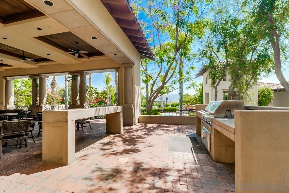 Detail Gallery Image 14 of 28 For 2174  Desert Hare  110, Chula Vista,  CA 91915 - 3 Beds | 2/1 Baths