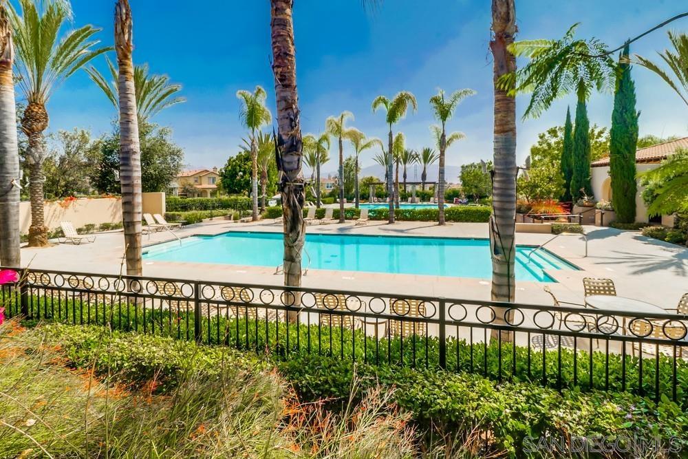 Detail Gallery Image 7 of 28 For 2174  Desert Hare  110, Chula Vista,  CA 91915 - 3 Beds | 2/1 Baths