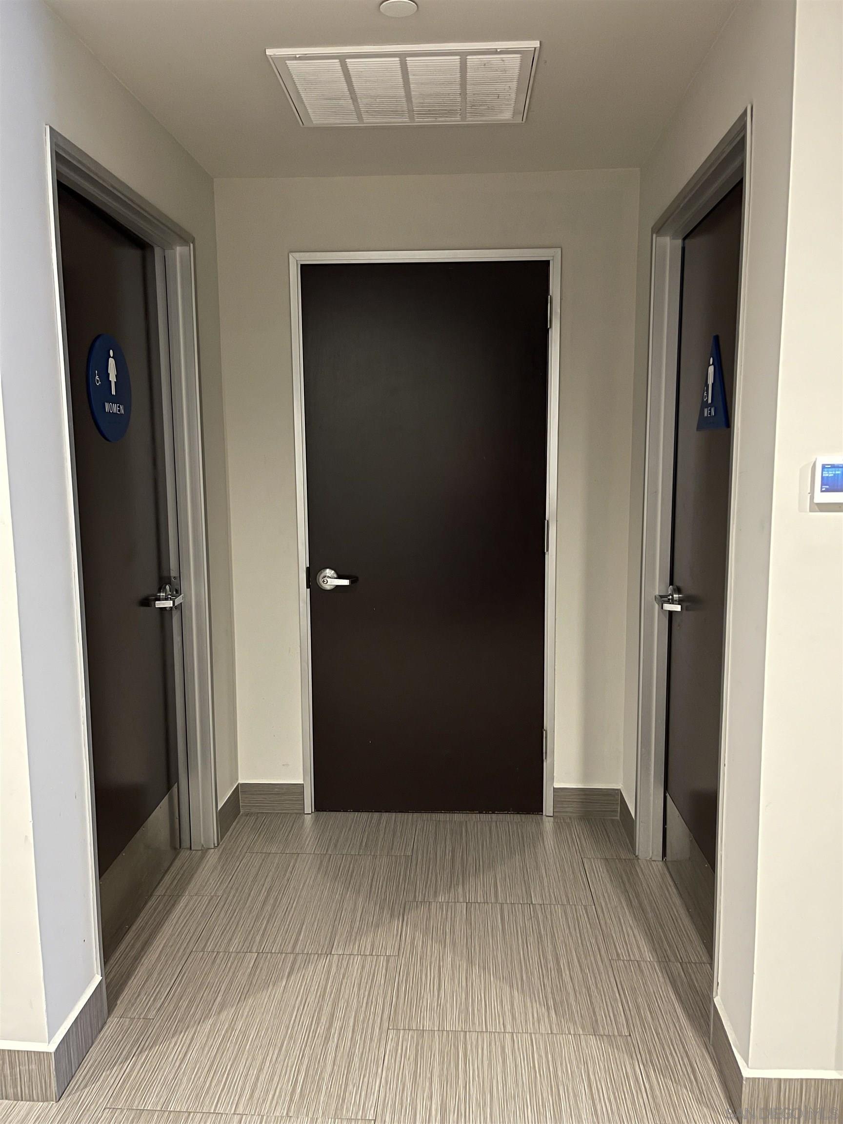 Detail Gallery Image 9 of 12 For 809  Bowsprit, Chula Vista,  CA 91914 - – Beds | – Baths