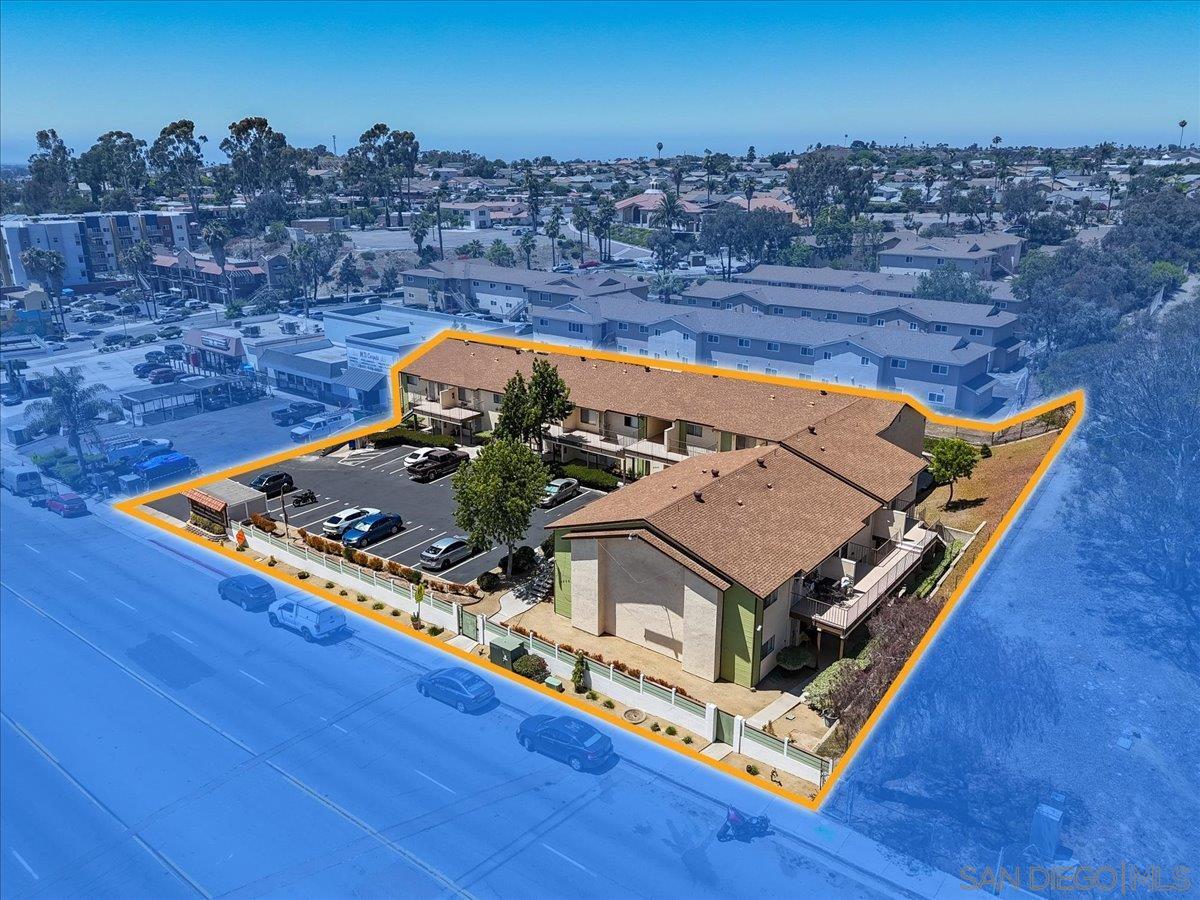 Detail Gallery Image 2 of 27 For 4250  Beyer Boulevard, San Ysidro,  CA 92173 - – Beds | – Baths