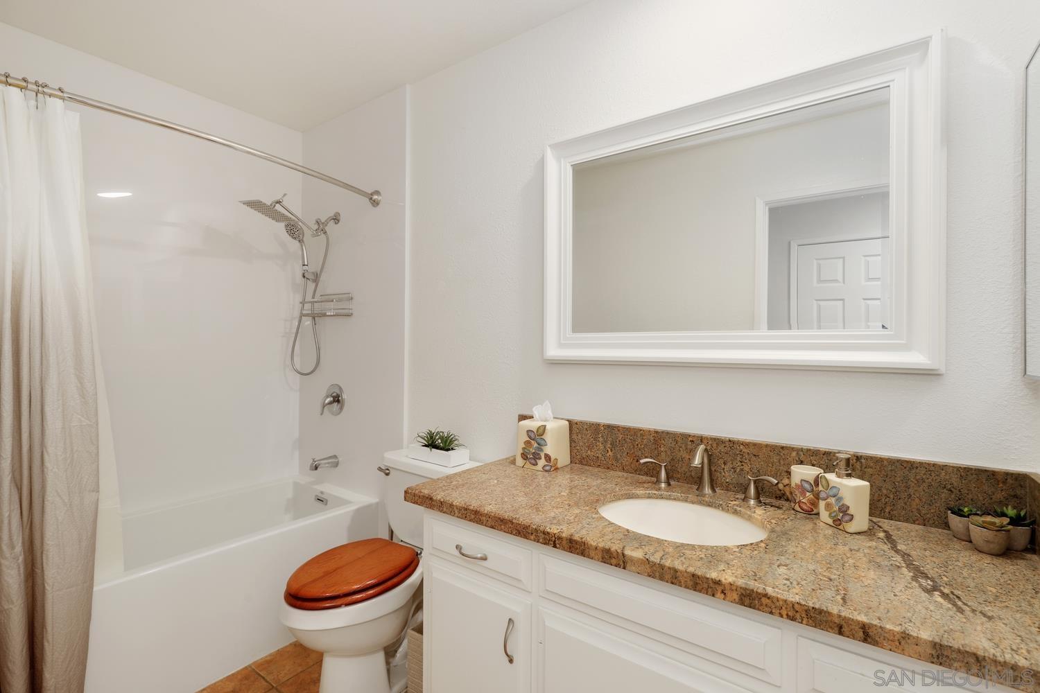 Detail Gallery Image 12 of 20 For 15406  Happy Hollow, Pauma Valley,  CA 92061 - 2 Beds | 2 Baths