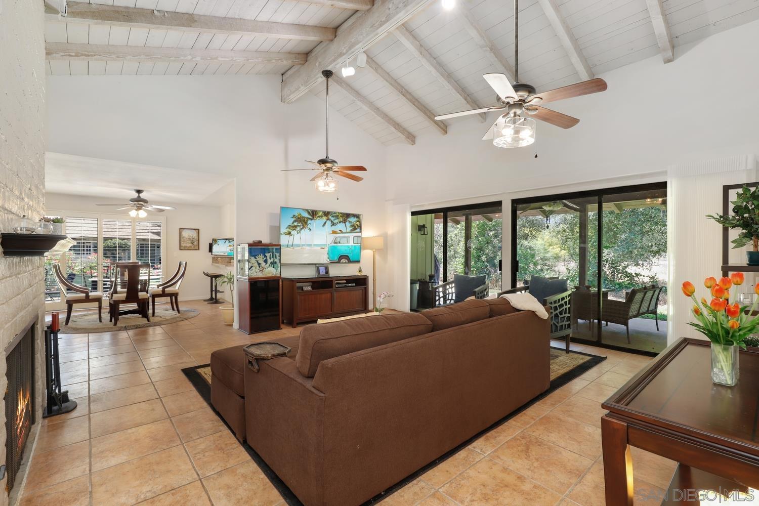 Detail Gallery Image 4 of 20 For 15406  Happy Hollow, Pauma Valley,  CA 92061 - 2 Beds | 2 Baths