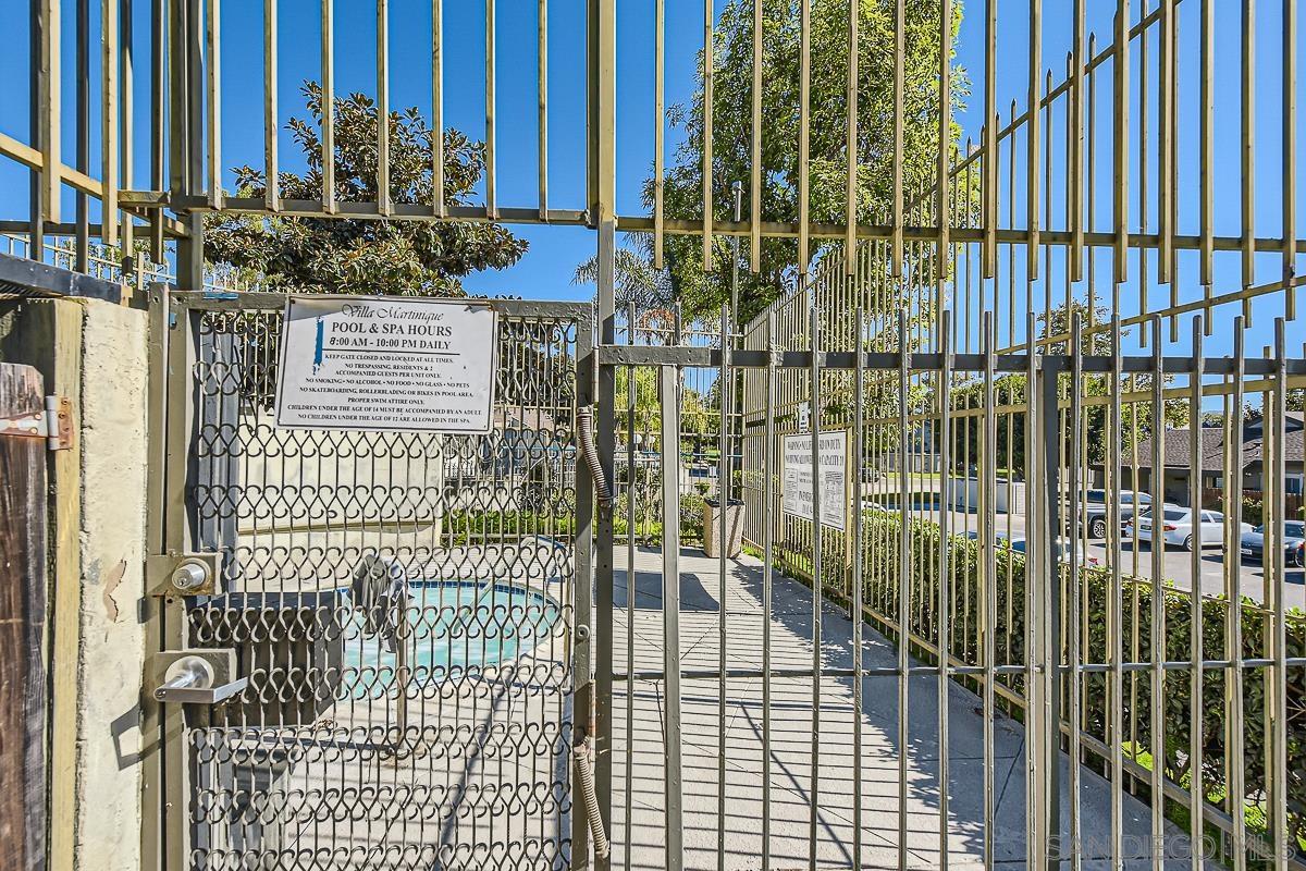 Detail Gallery Image 3 of 8 For 5059  La Cuenta Dr, San Diego,  CA 92124 - 4 Beds | 2/1 Baths