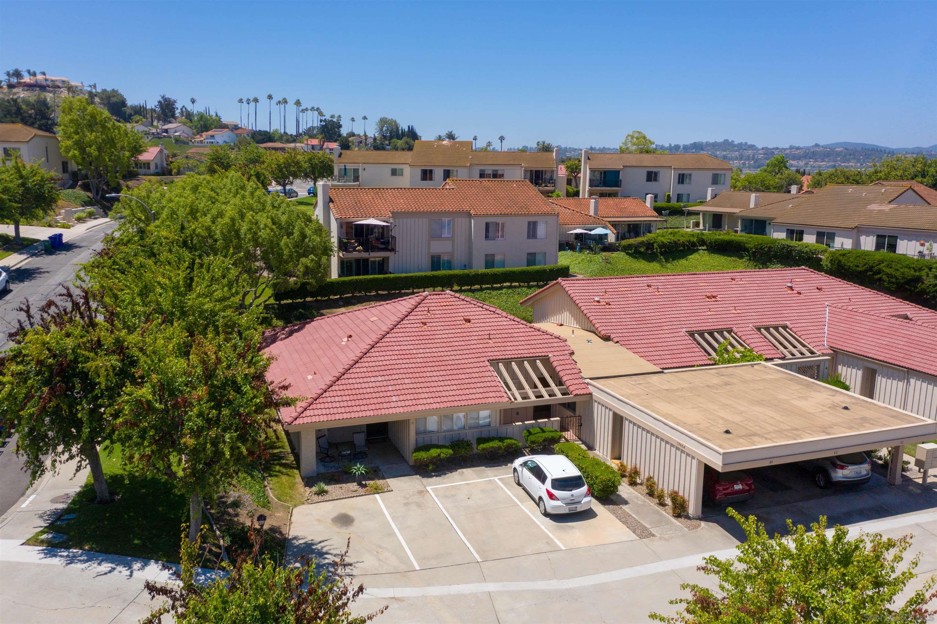 Detail Gallery Image 7 of 8 For 17464  Plaza Cerado  83, San Diego,  CA 92128 - 2 Beds | 1 Baths