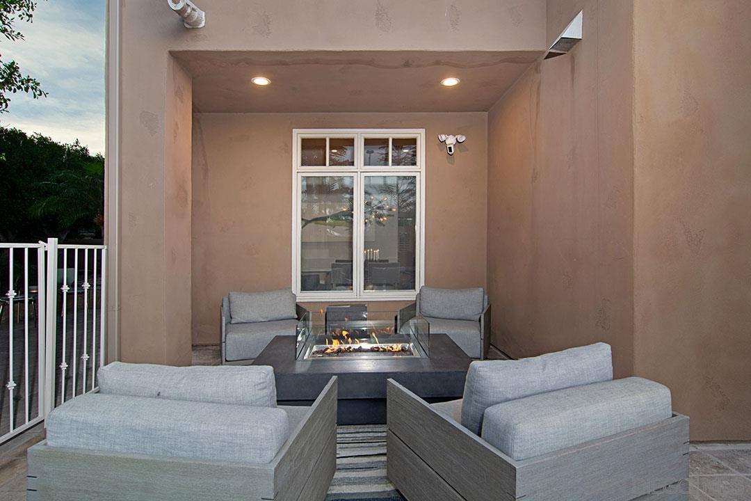 Detail Gallery Image 27 of 58 For 927  Tingley Lane, San Diego,  CA 92106 - 4 Beds | 2/1 Baths