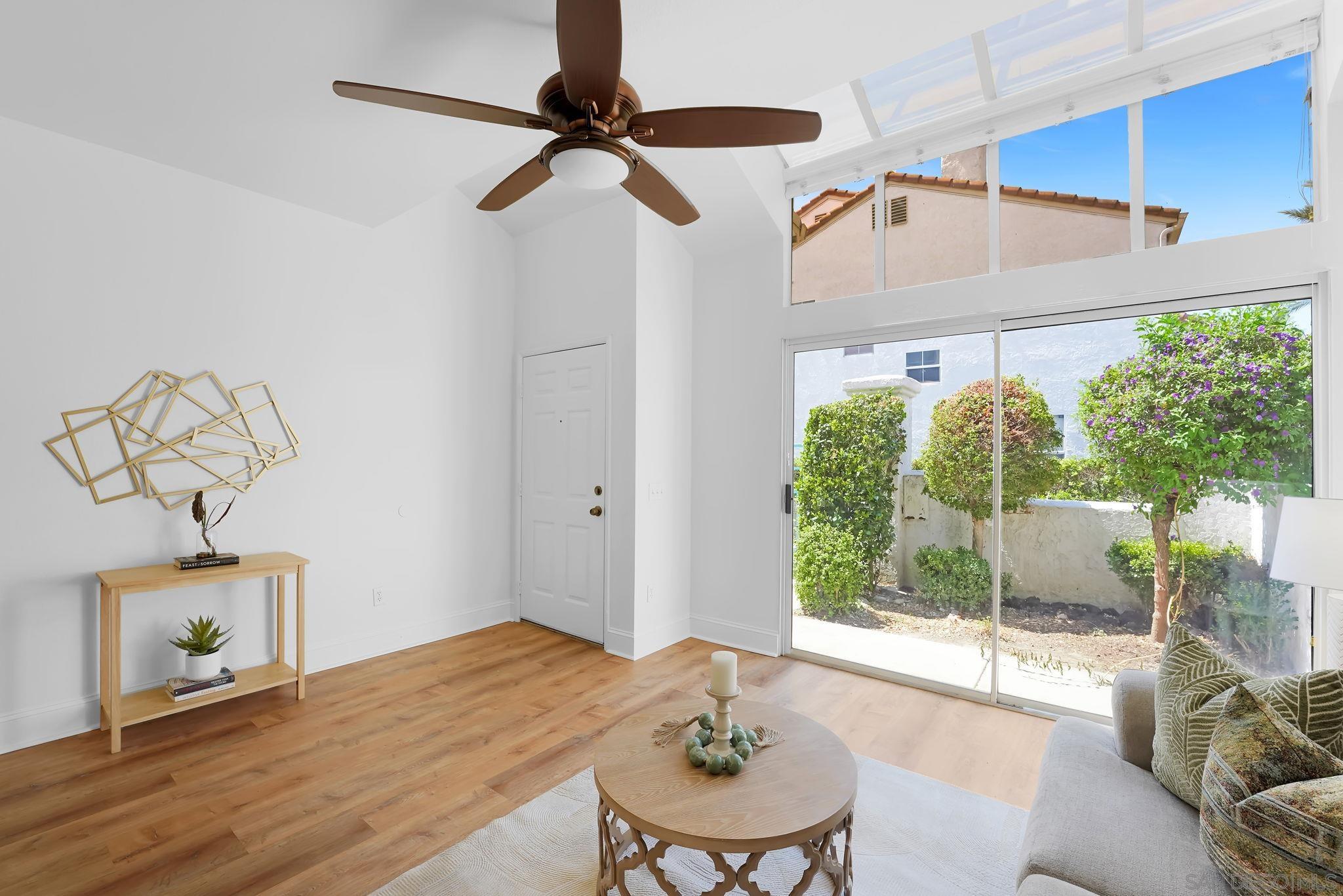 Detail Gallery Image 1 of 24 For 29581  Cara Way, Temecula,  CA 92591 - 2 Beds | 2/1 Baths