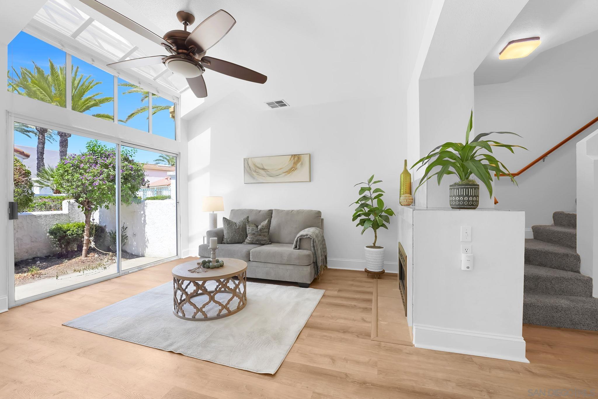 Detail Gallery Image 2 of 24 For 29581  Cara Way, Temecula,  CA 92591 - 2 Beds | 2/1 Baths