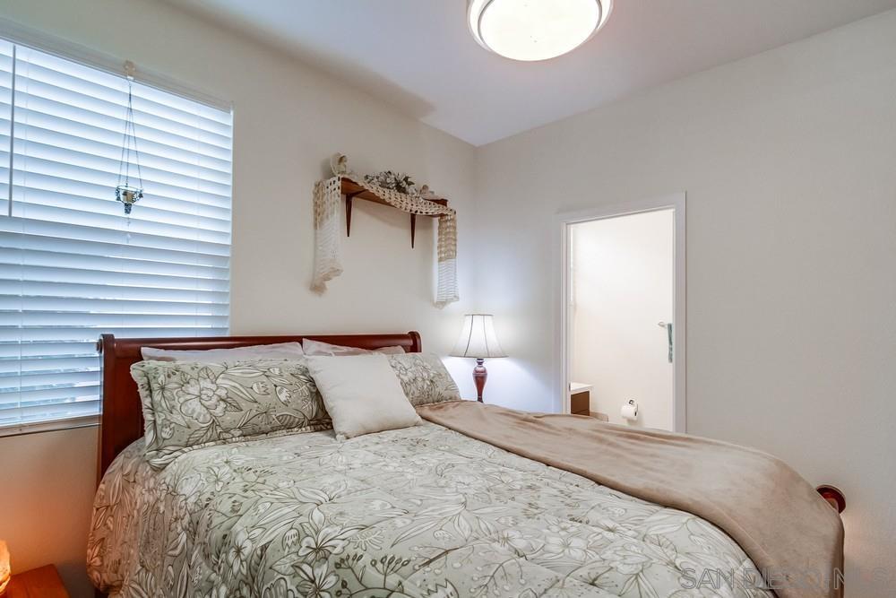 Detail Gallery Image 37 of 51 For 2092  Tango Loop  #2,  Chula Vista,  CA 91915 - 4 Beds | 3 Baths