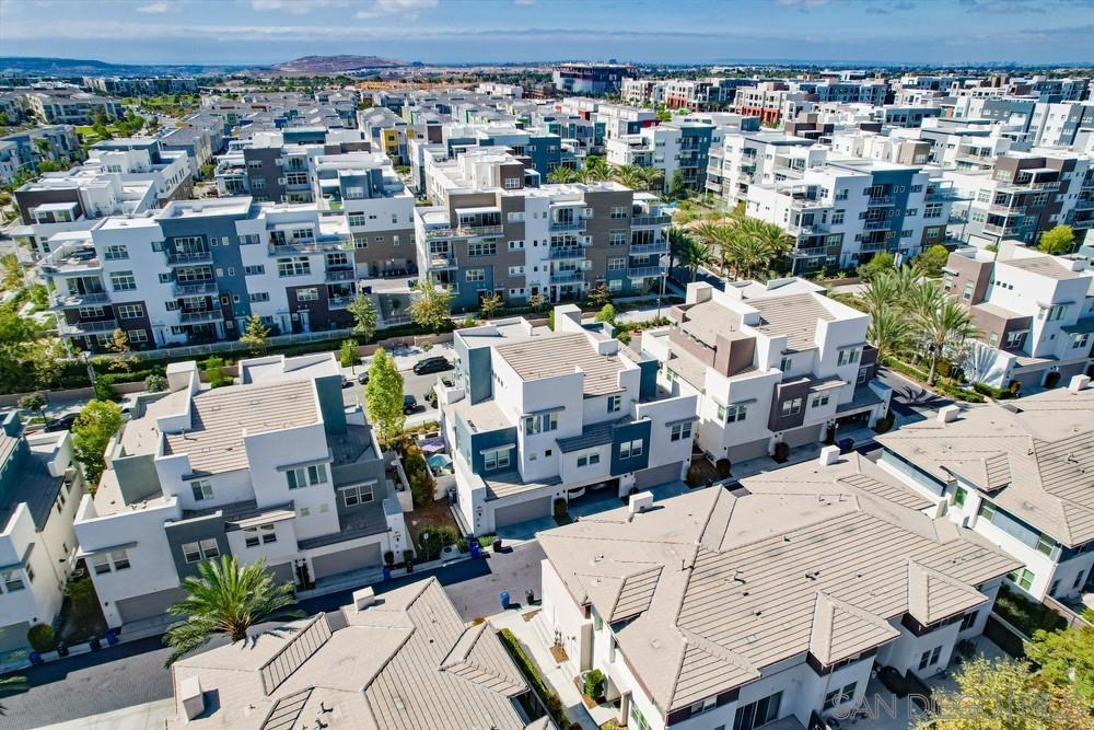 Detail Gallery Image 45 of 51 For 2092  Tango Loop  #2,  Chula Vista,  CA 91915 - 4 Beds | 3 Baths