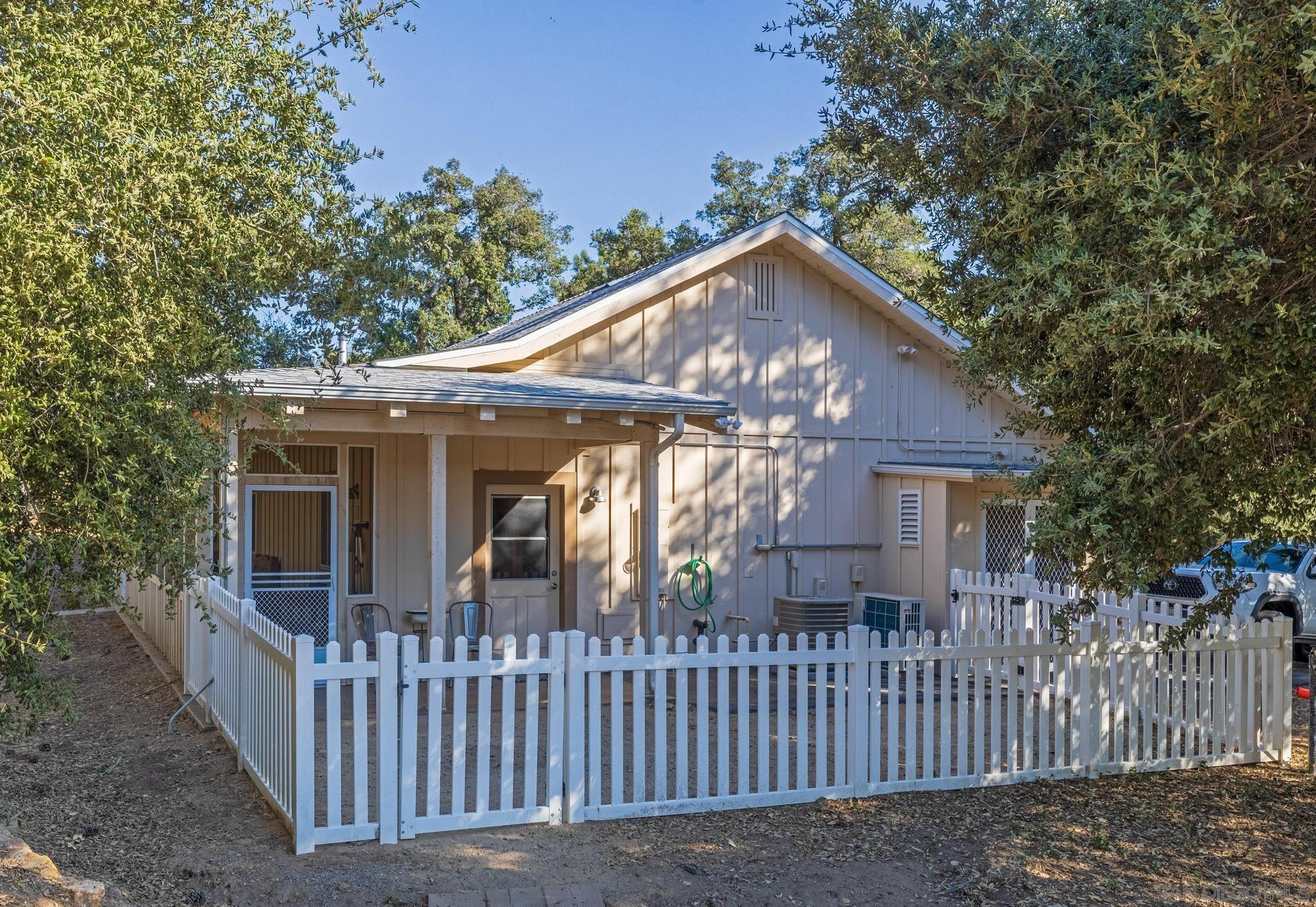 Front Image Thumbnail for SD250036120