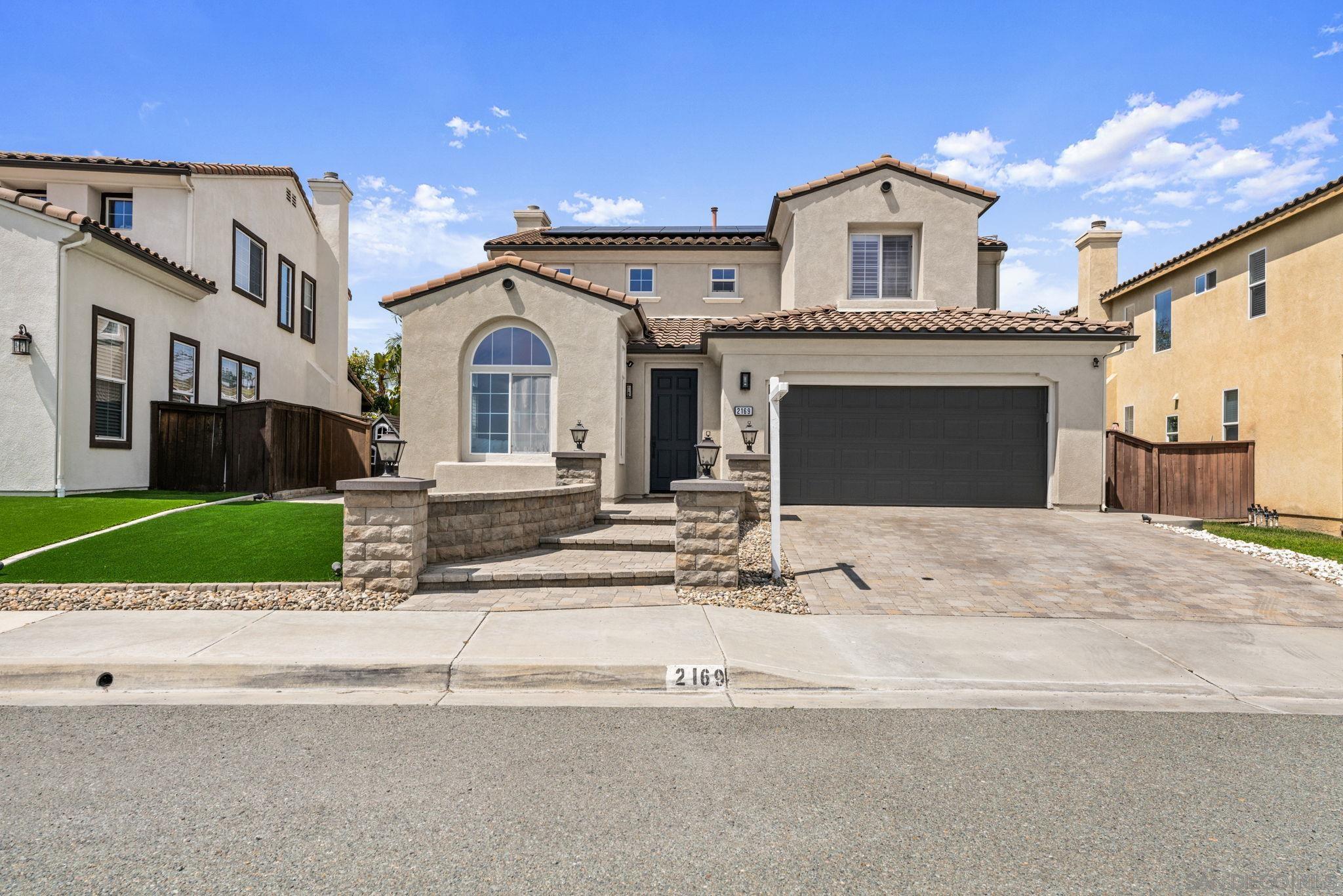 Front Image Thumbnail for SD250036346