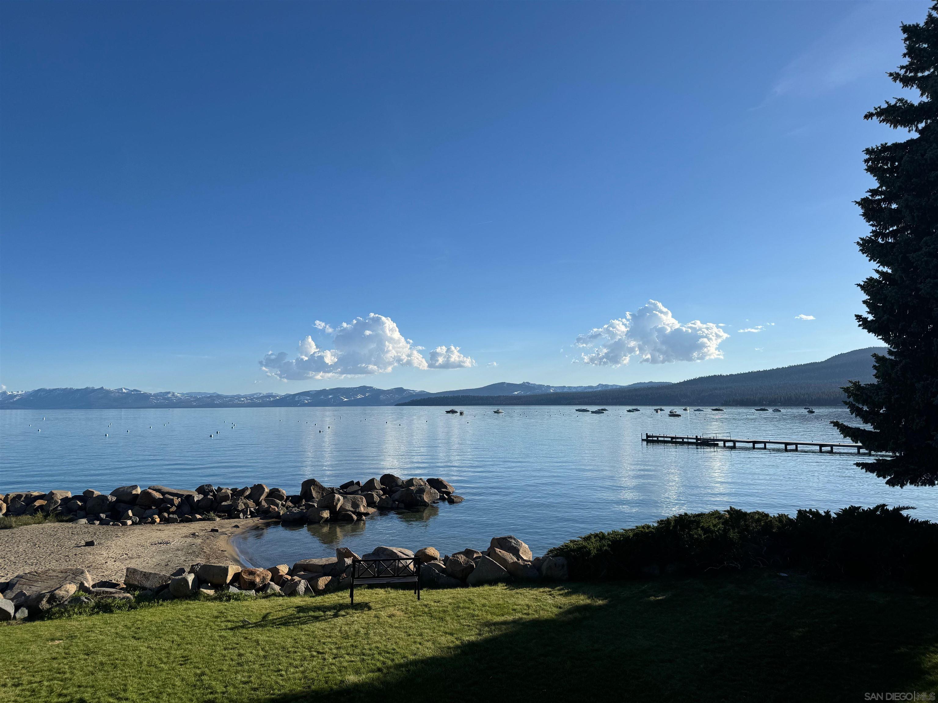 Detail Gallery Image 13 of 15 For 7600  North Lake Blvd, Tahoe Vista,  CA 96148 - 1 Beds | 1 Baths