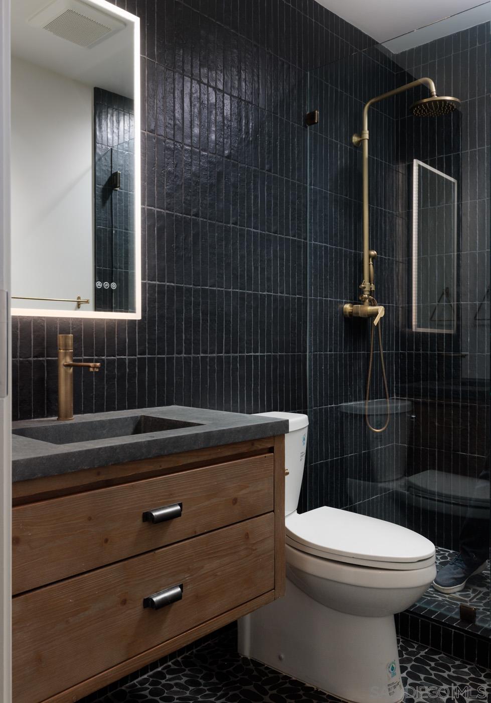 Detail Gallery Image 13 of 26 For 23241  Tasmania Circle Lot 45, Dana Point,  CA 92629 - 6 Beds | 4/1 Baths