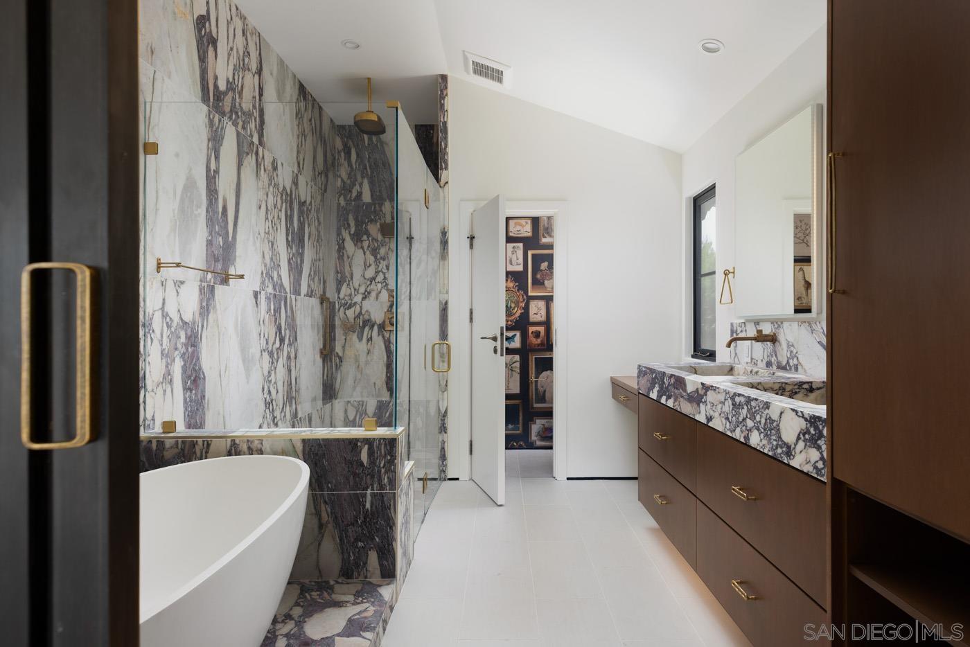 Detail Gallery Image 16 of 26 For 23241  Tasmania Circle Lot 45, Dana Point,  CA 92629 - 6 Beds | 4/1 Baths