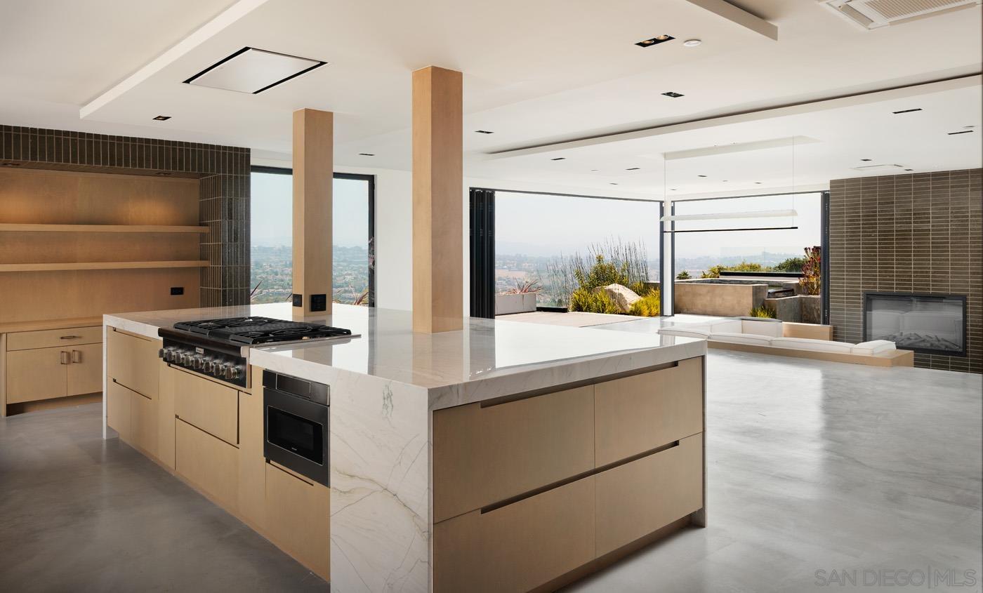 Detail Gallery Image 5 of 26 For 23241  Tasmania Circle Lot 45, Dana Point,  CA 92629 - 6 Beds | 4/1 Baths