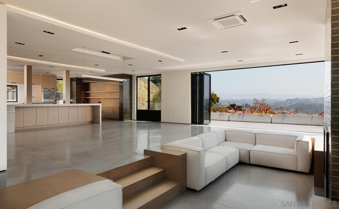 Detail Gallery Image 7 of 26 For 23241  Tasmania Circle Lot 45, Dana Point,  CA 92629 - 6 Beds | 4/1 Baths