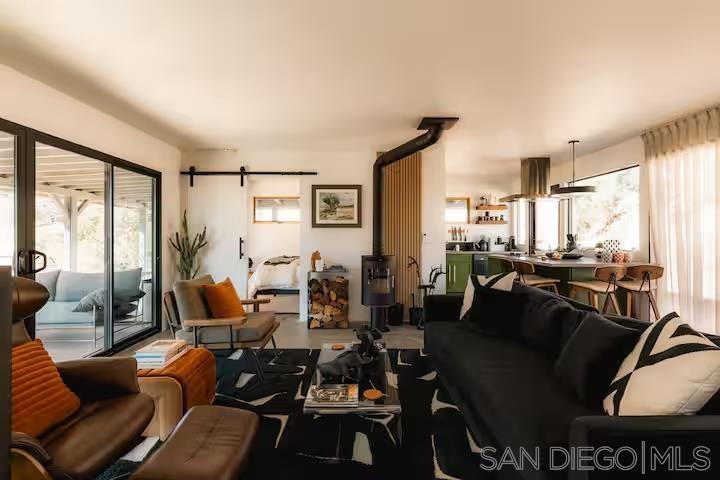 Detail Gallery Image 12 of 55 For 48311  Burns Canyon Rd, Pioneertown,  CA 92268 - 2 Beds | 2 Baths
