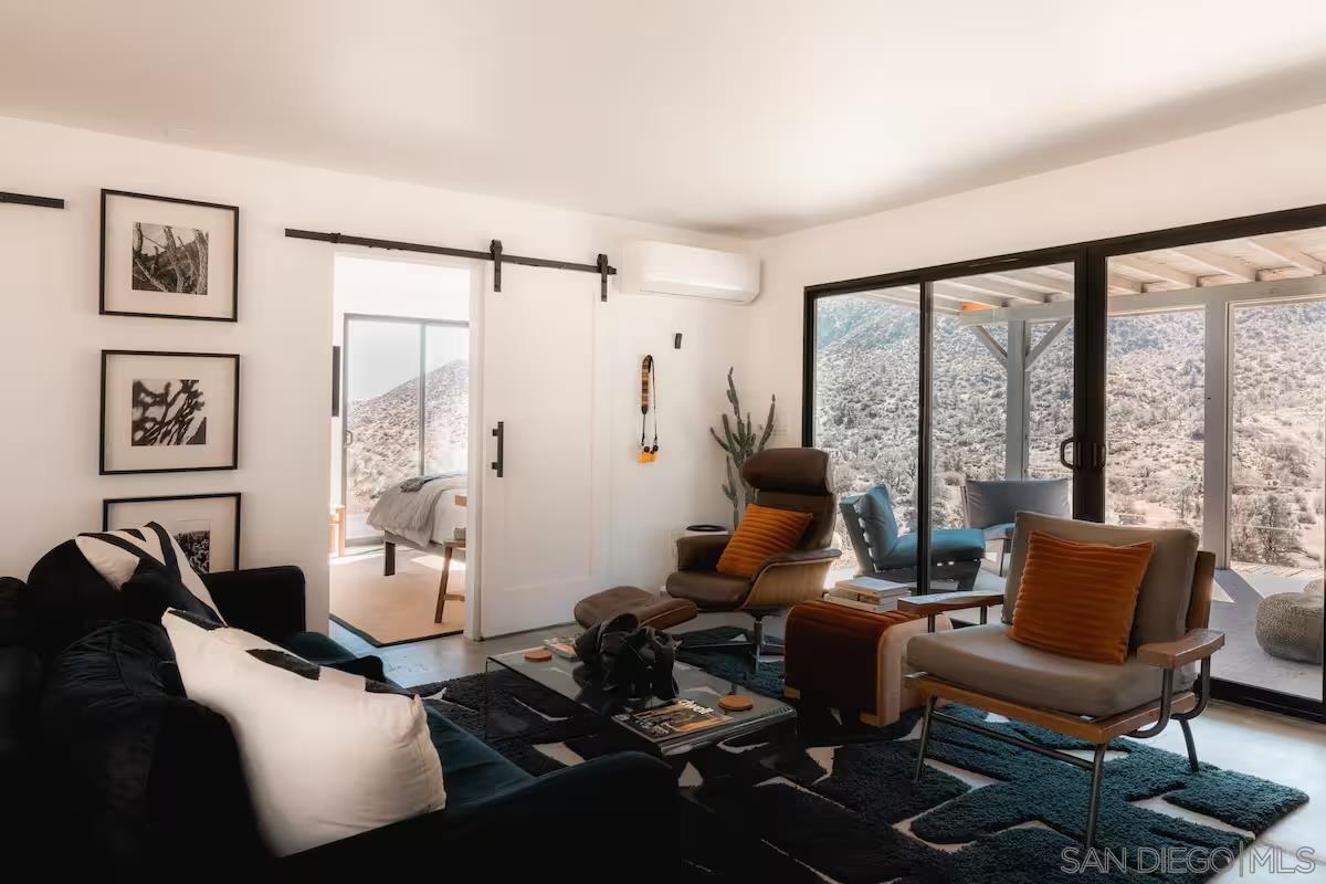 Detail Gallery Image 13 of 55 For 48311  Burns Canyon Rd, Pioneertown,  CA 92268 - 2 Beds | 2 Baths