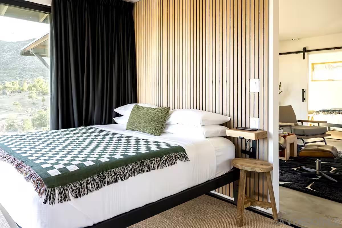 Detail Gallery Image 21 of 55 For 48311  Burns Canyon Rd, Pioneertown,  CA 92268 - 2 Beds | 2 Baths