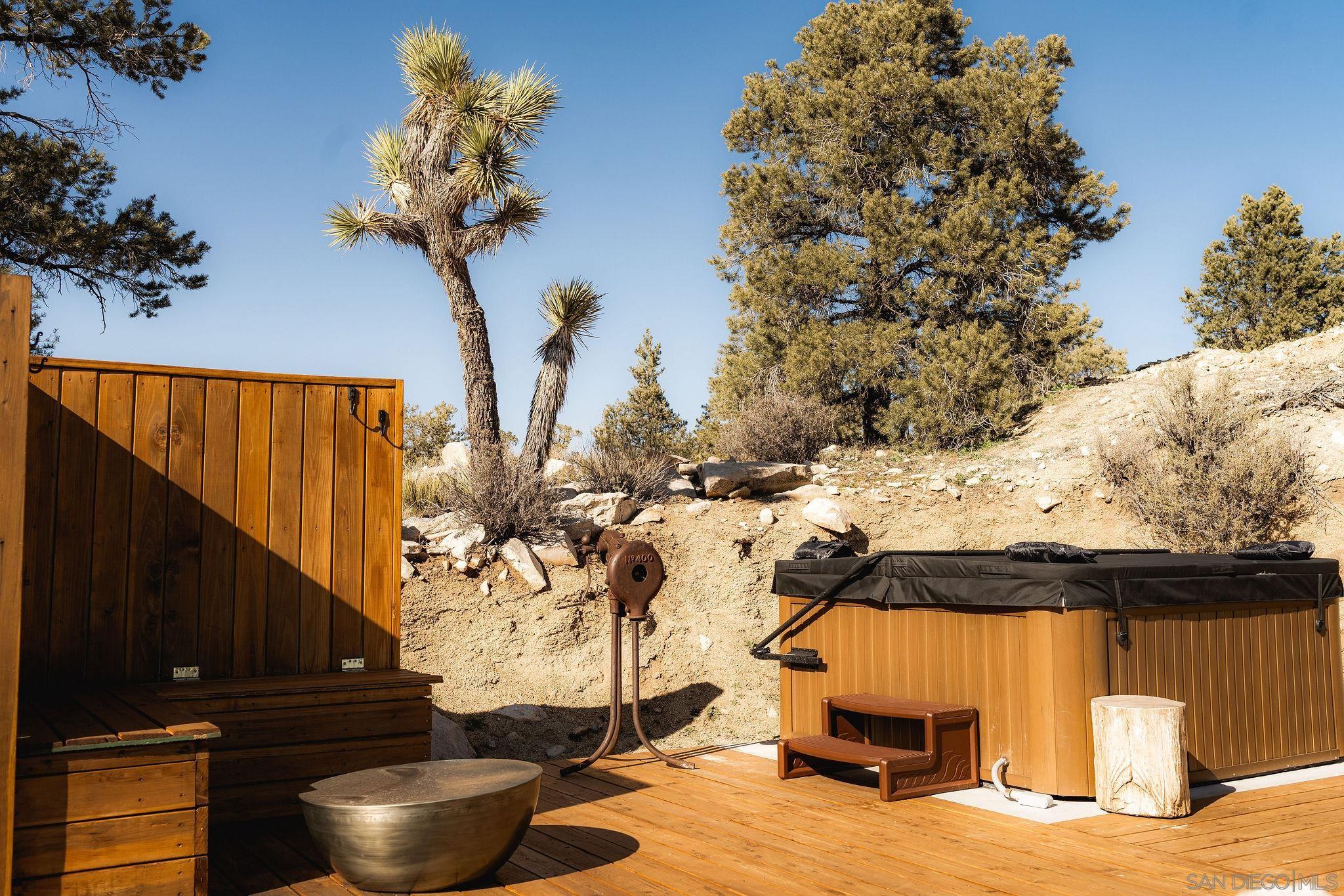 Detail Gallery Image 39 of 55 For 48311  Burns Canyon Rd, Pioneertown,  CA 92268 - 2 Beds | 2 Baths