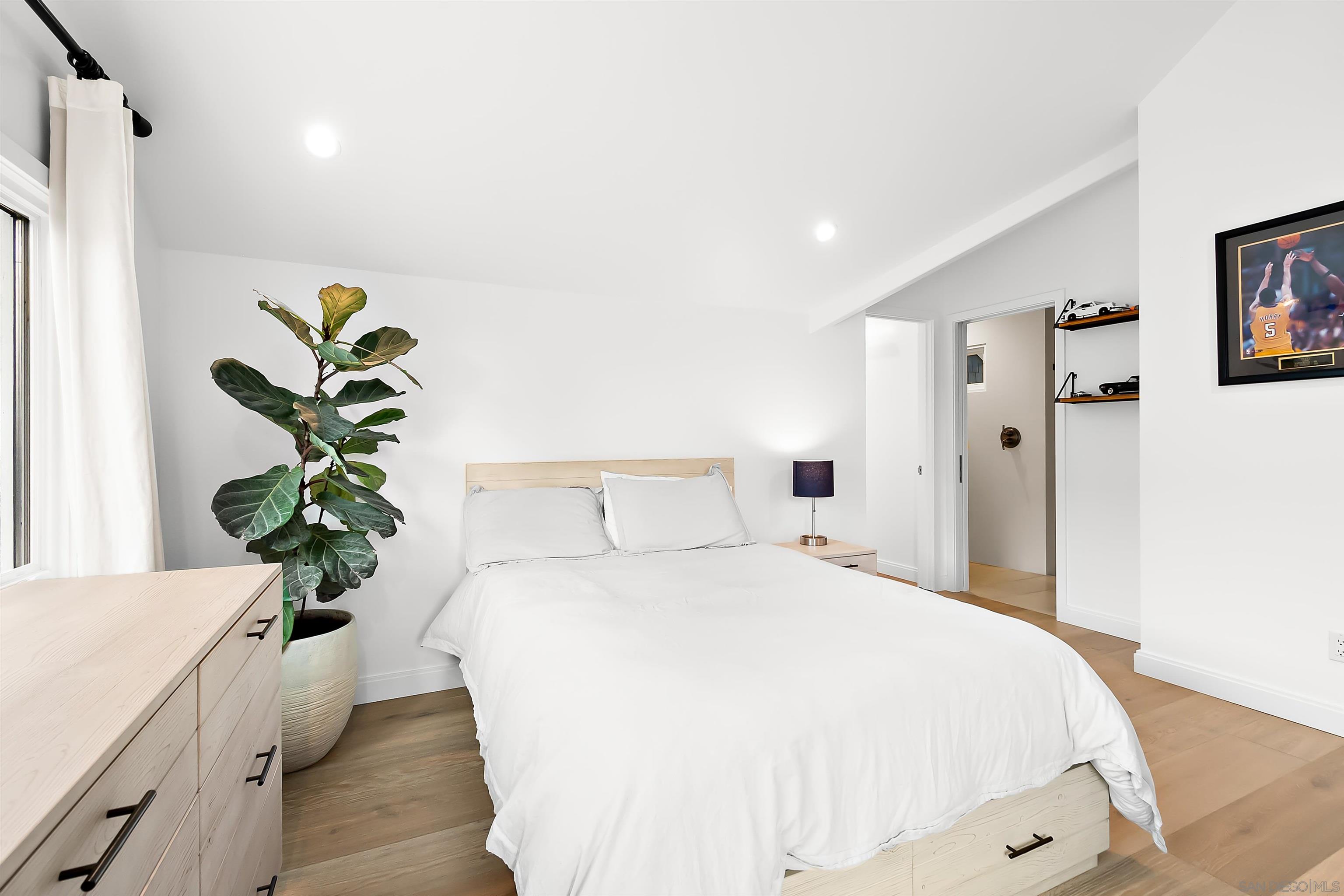 Detail Gallery Image 41 of 74 For 211  27th St, Del Mar,  CA 92014 - 4 Beds | 4 Baths