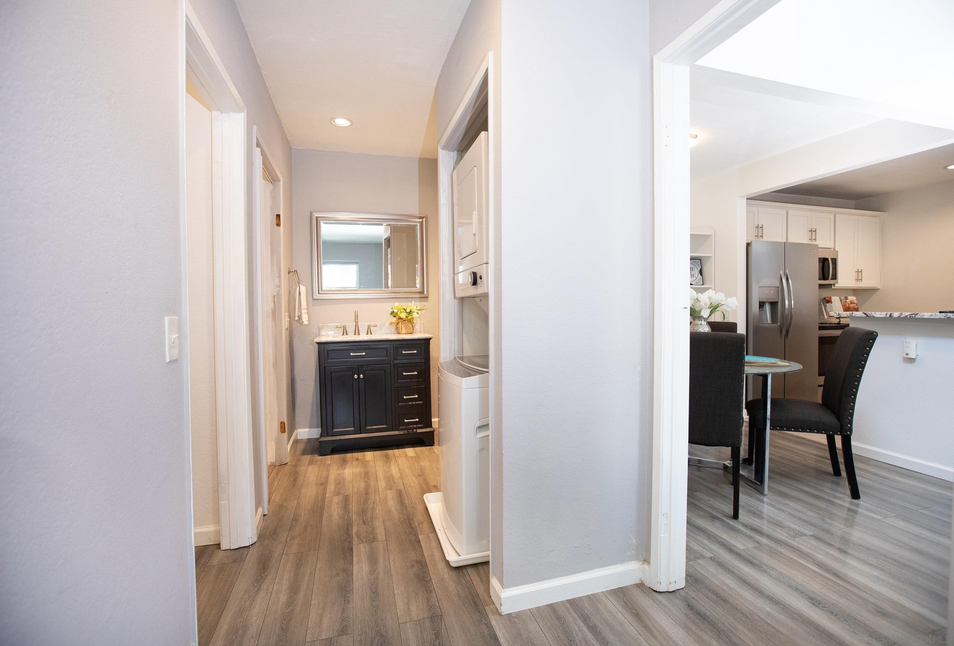 Detail Gallery Image 8 of 16 For 2920  Briarwood Rd G12, Bonita,  CA 91902 - 1 Beds | 1 Baths