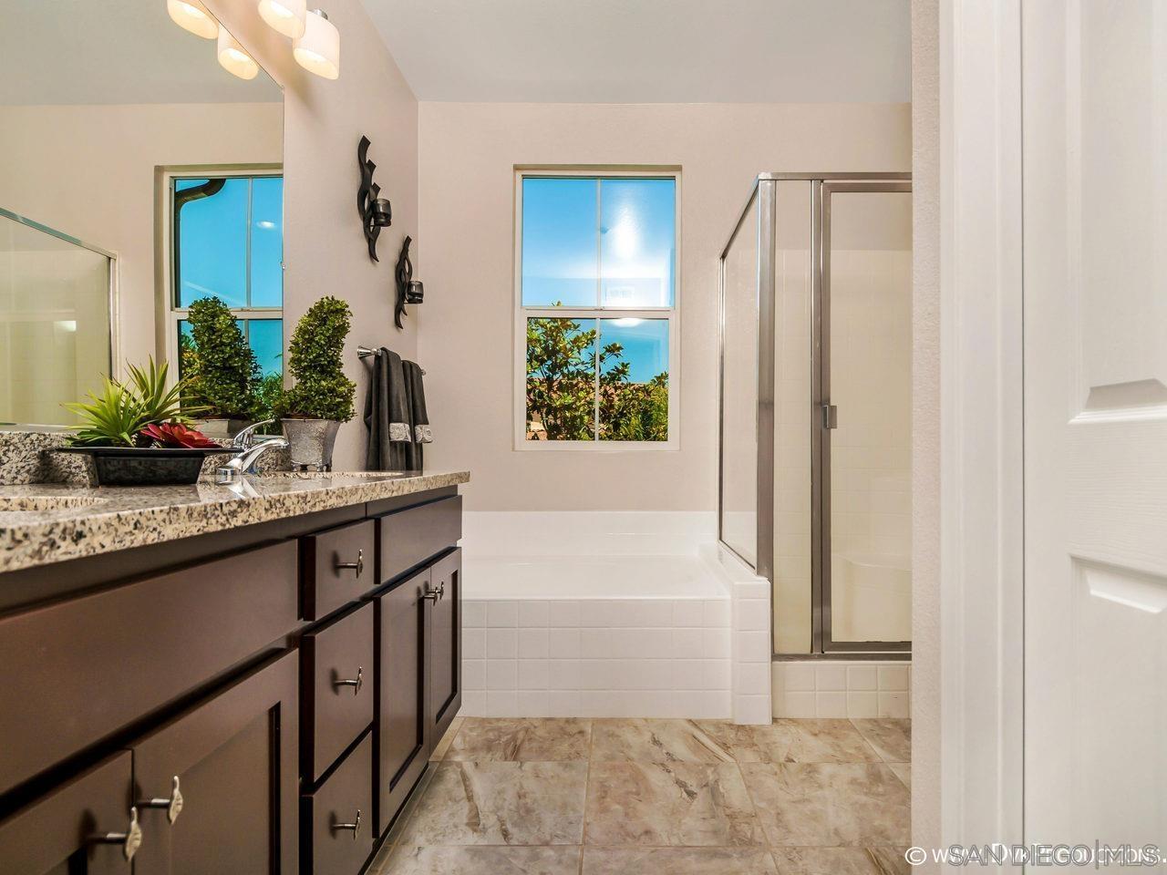 Detail Gallery Image 8 of 9 For 2145  Caminito Elda  104, Chula Vista,  CA 91915 - 3 Beds | 2/1 Baths