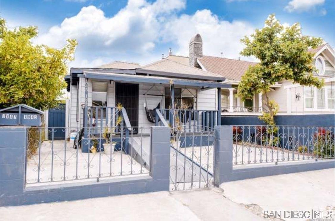 Front Image Thumbnail for SD250036653