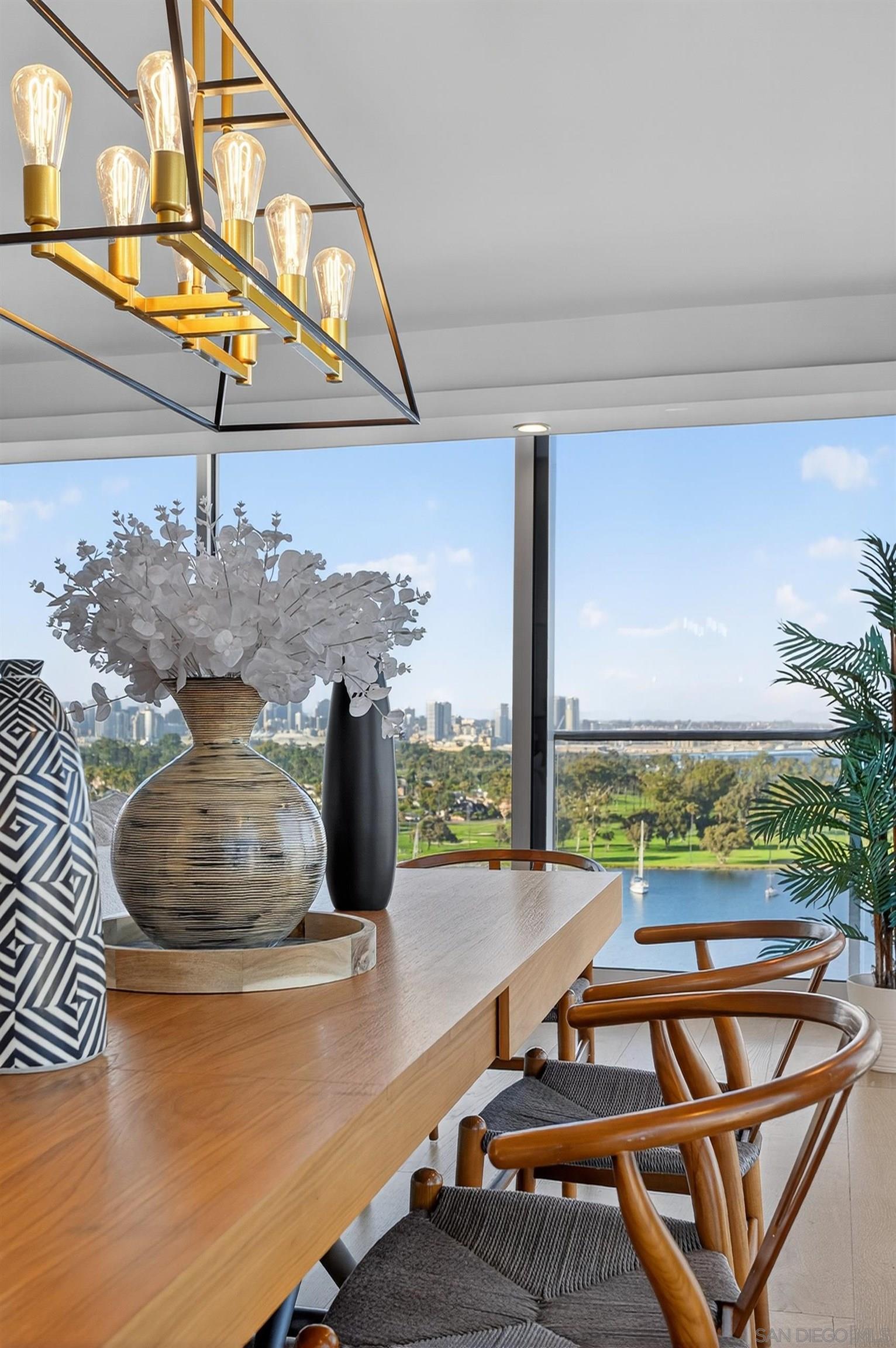 Detail Gallery Image 19 of 60 For 1810  Avenida Del Mundo  1503, Coronado,  CA 92118 - 3 Beds | 3 Baths