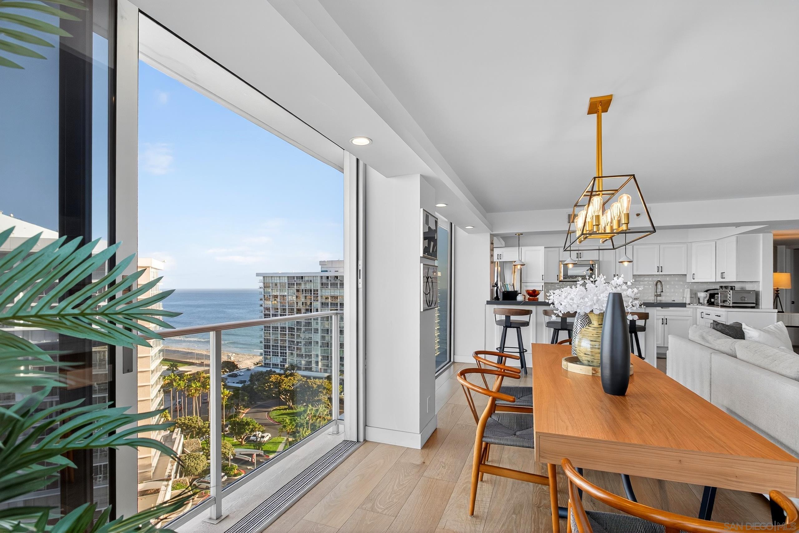 Detail Gallery Image 27 of 60 For 1810  Avenida Del Mundo  1503, Coronado,  CA 92118 - 3 Beds | 3 Baths