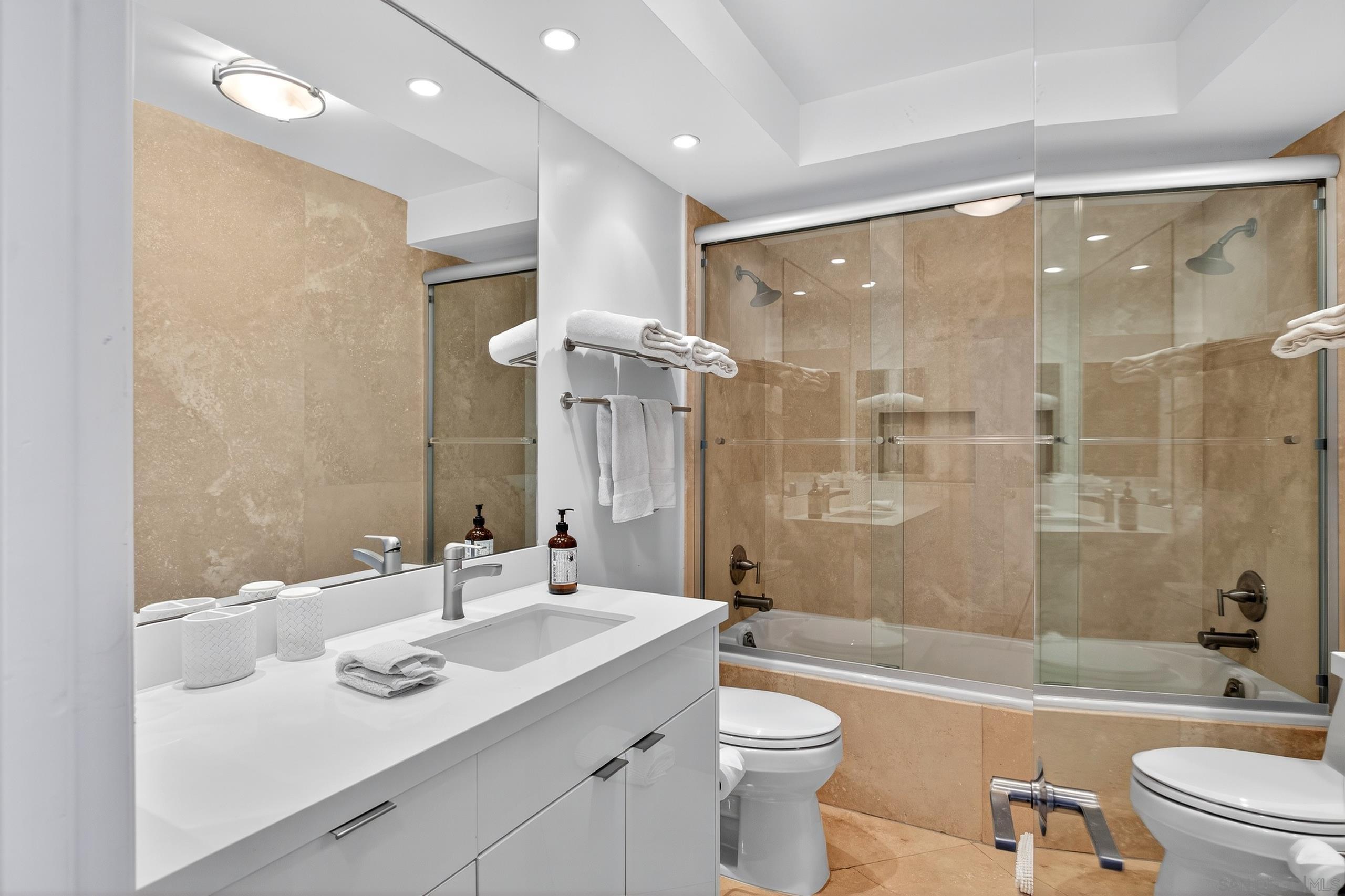 Detail Gallery Image 33 of 60 For 1810  Avenida Del Mundo  1503, Coronado,  CA 92118 - 3 Beds | 3 Baths