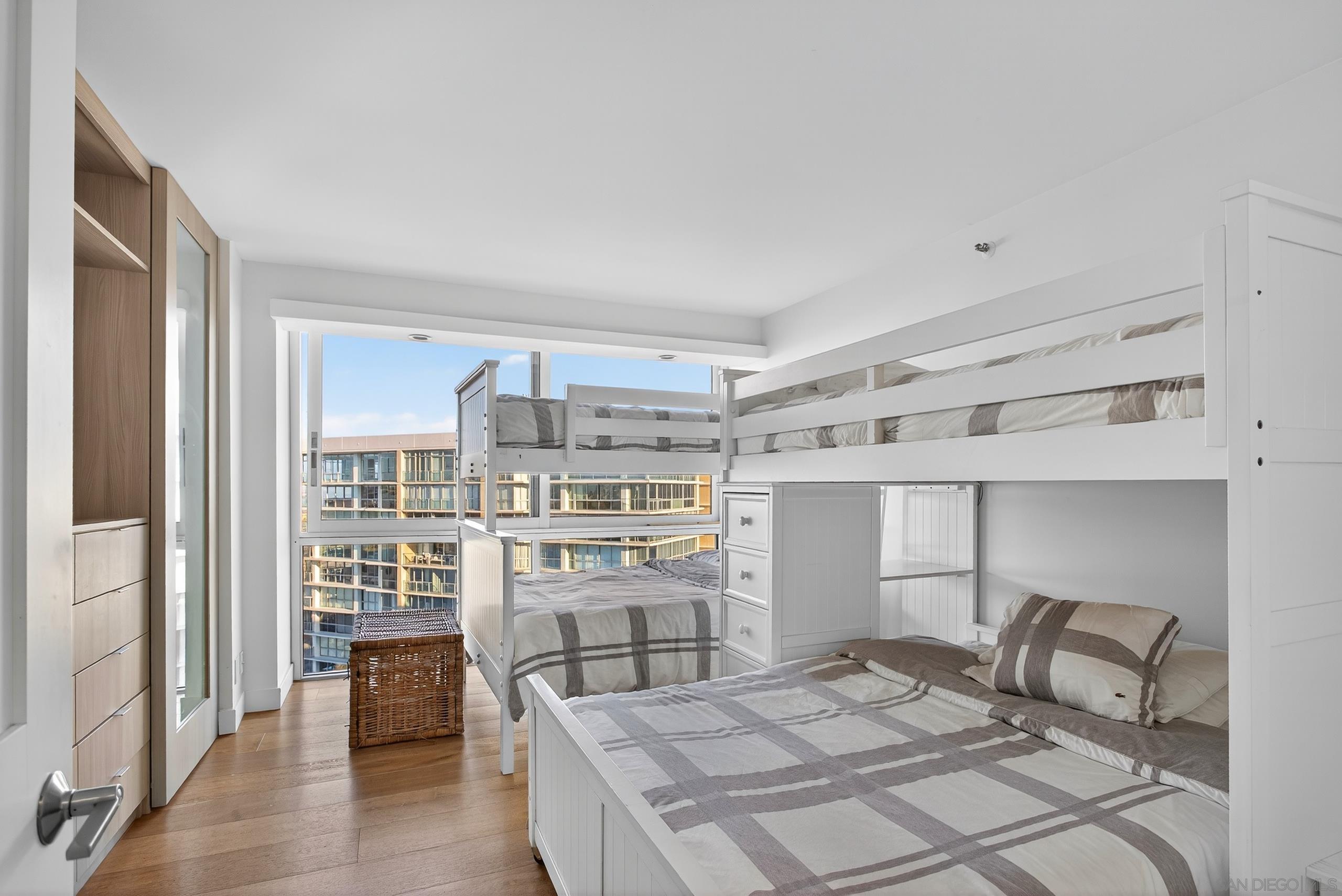 Detail Gallery Image 35 of 60 For 1810  Avenida Del Mundo  1503, Coronado,  CA 92118 - 3 Beds | 3 Baths