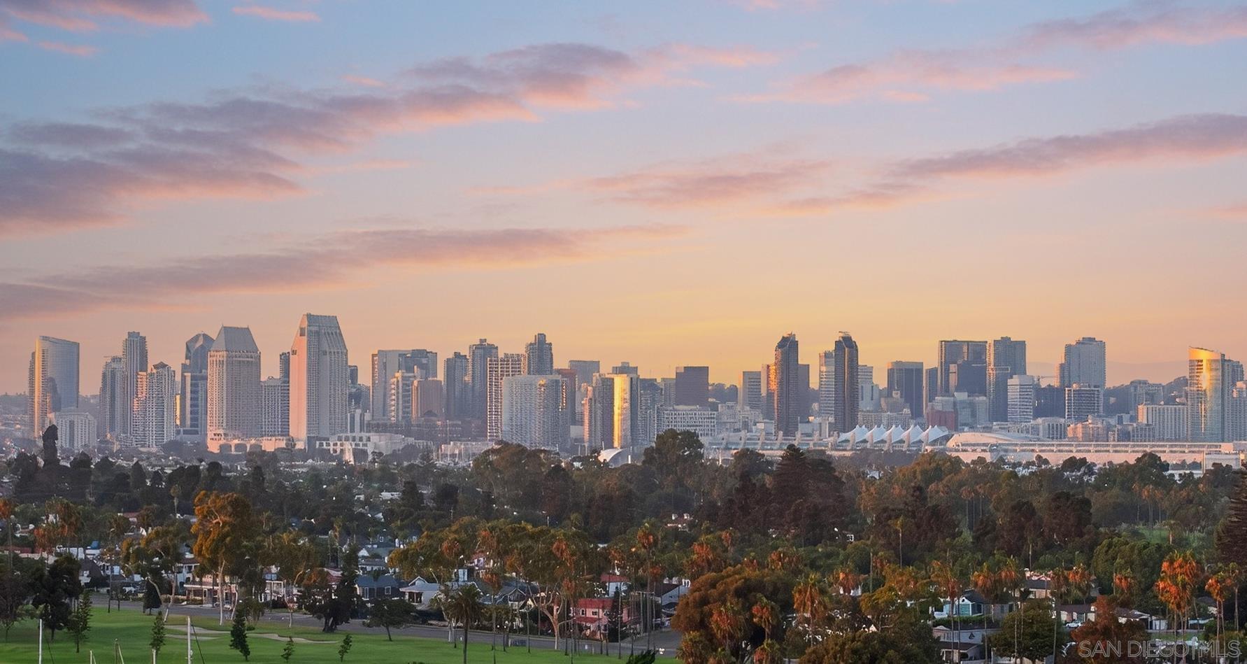 Detail Gallery Image 45 of 60 For 1810  Avenida Del Mundo  1503, Coronado,  CA 92118 - 3 Beds | 3 Baths