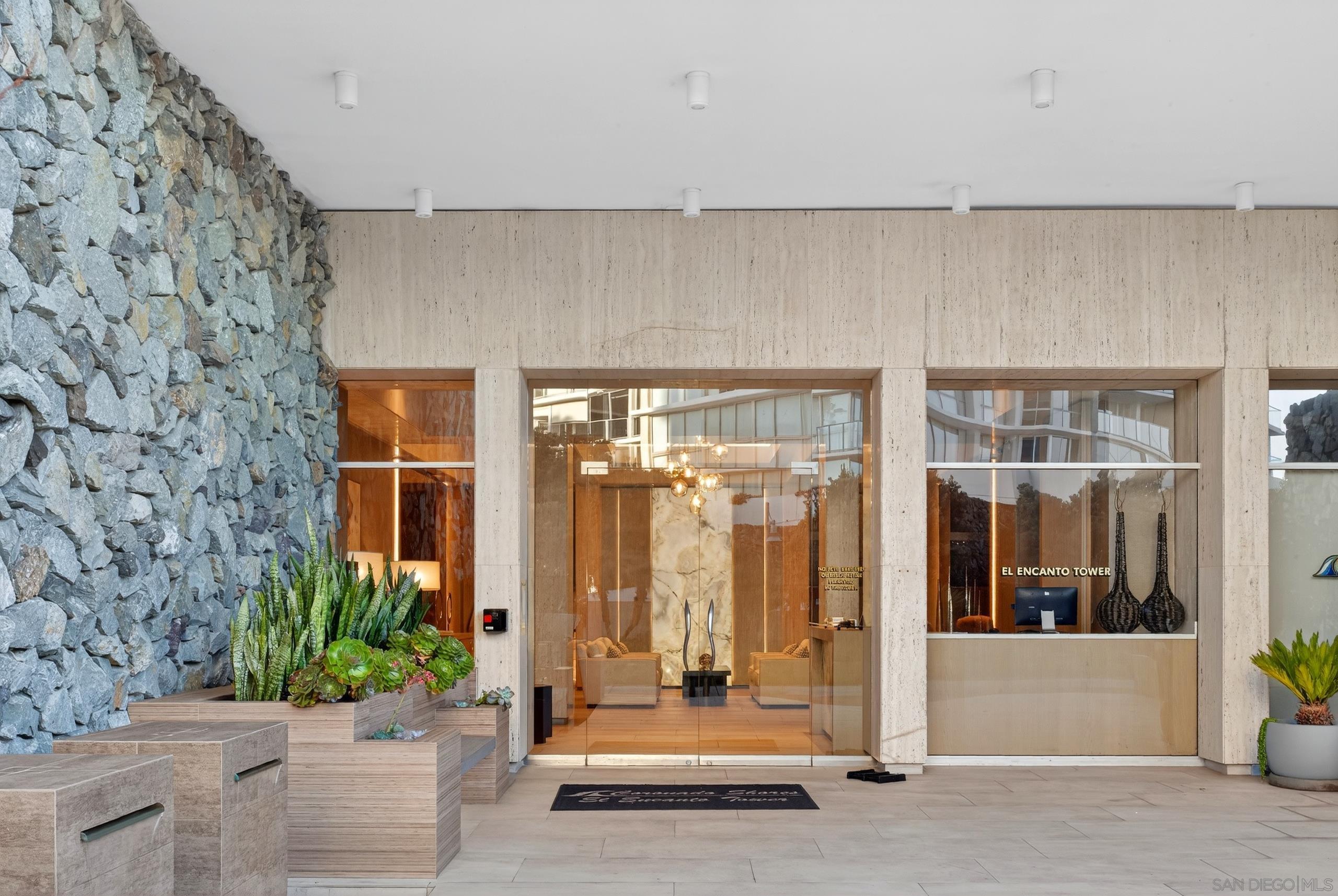 Detail Gallery Image 48 of 60 For 1810  Avenida Del Mundo  1503, Coronado,  CA 92118 - 3 Beds | 3 Baths