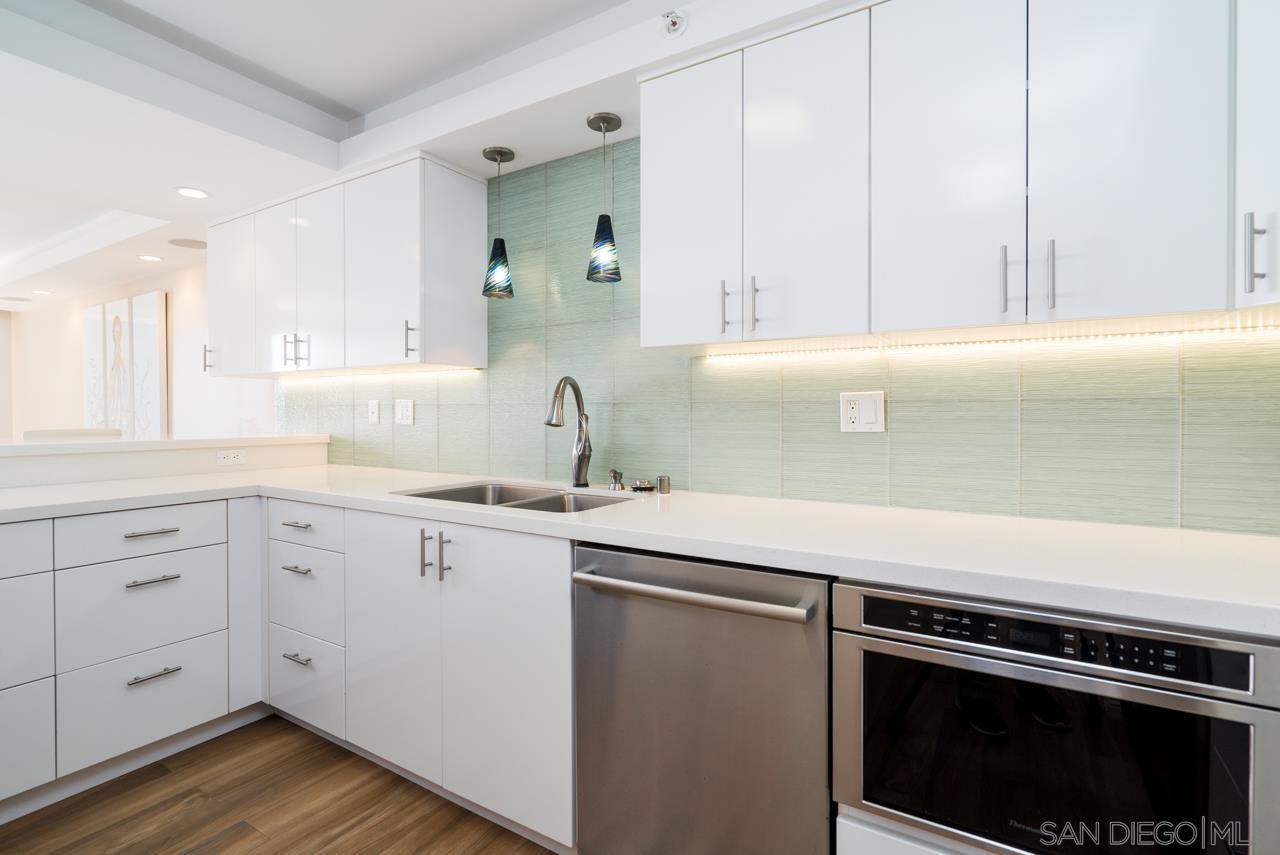 Detail Gallery Image 12 of 23 For 1750  Avenida Del Mundo  1206, Coronado,  CA 92118 - 1 Beds | 1 Baths