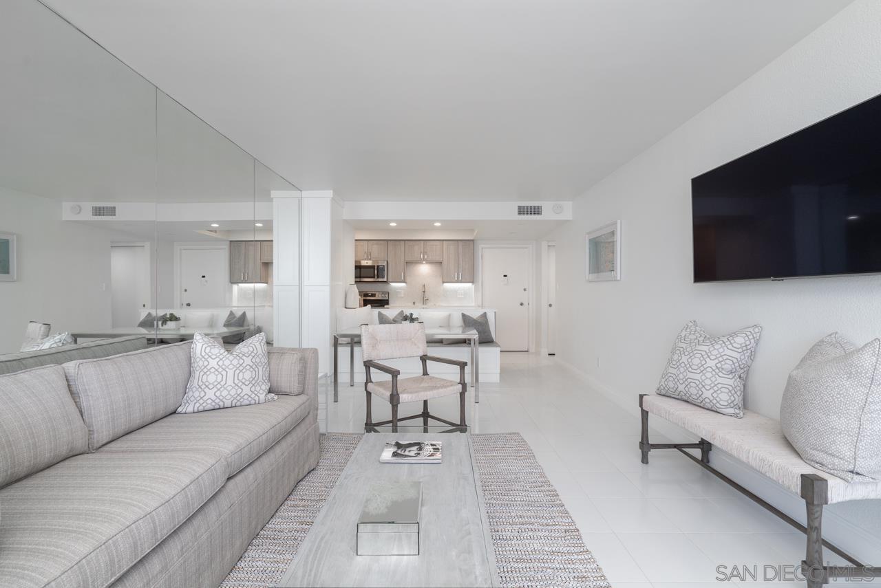 Front Image Thumbnail for SD250036685