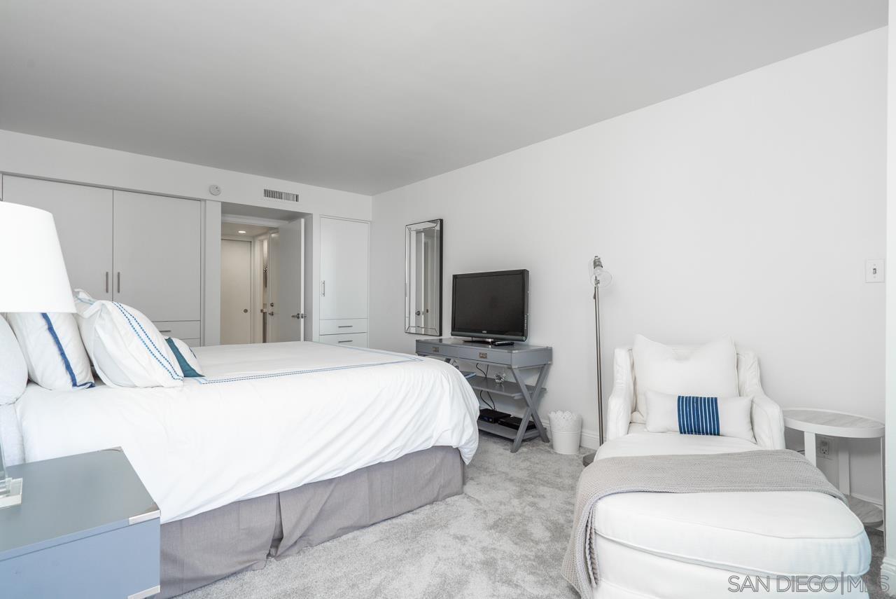 Detail Gallery Image 11 of 17 For 1770  Avenida Del Mundo  701, Coronado,  CA 92118 - 1 Beds | 1 Baths