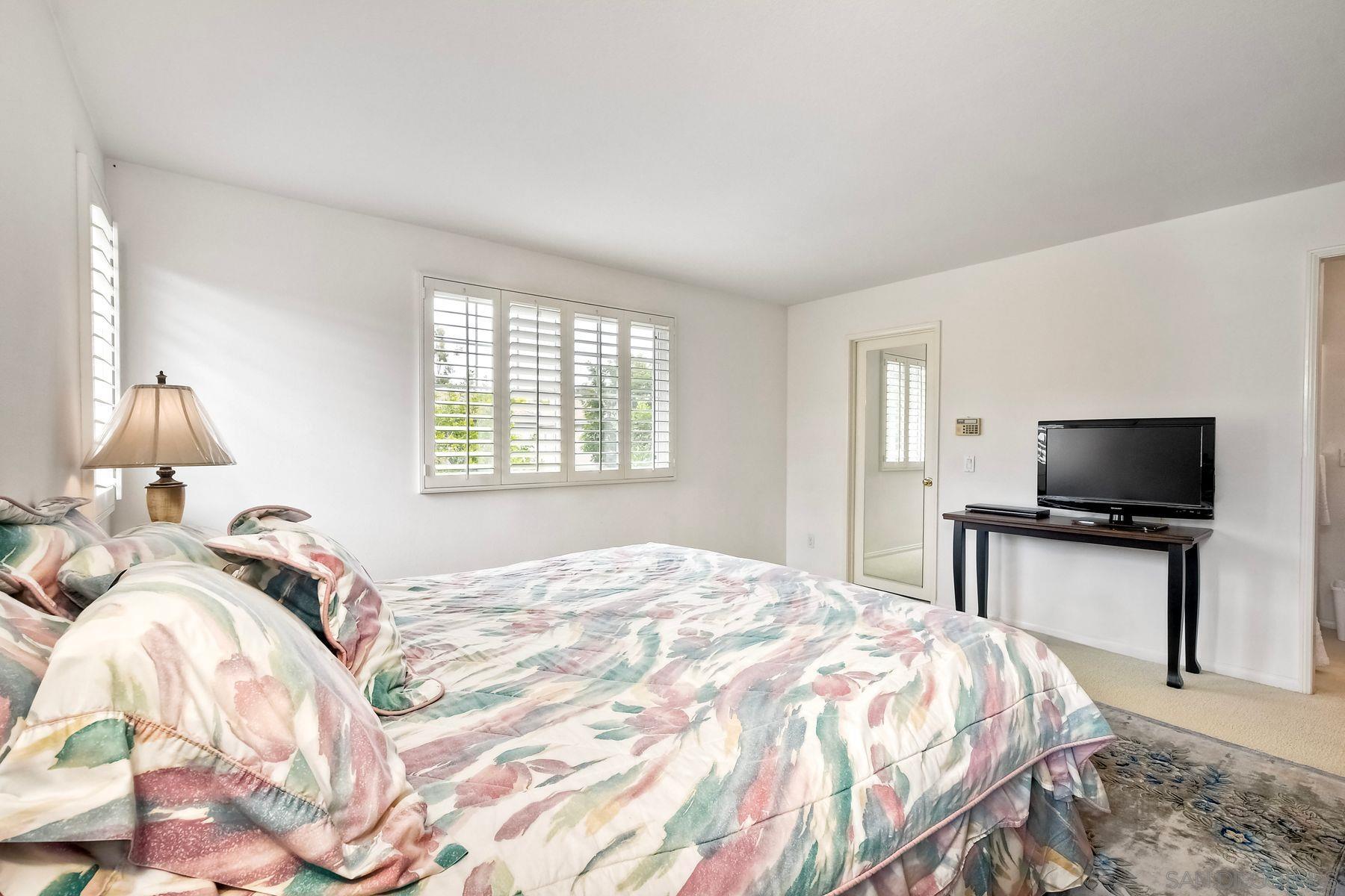 Detail Gallery Image 28 of 45 For 2967  West Canyon Avenue, San Diego,  CA 92123 - 3 Beds | 2/1 Baths