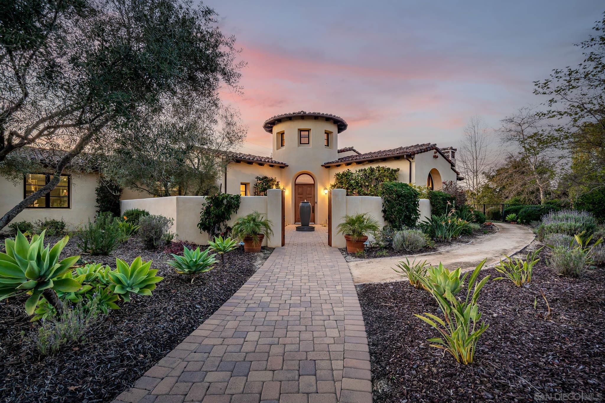 Front Image Thumbnail for SD250036771