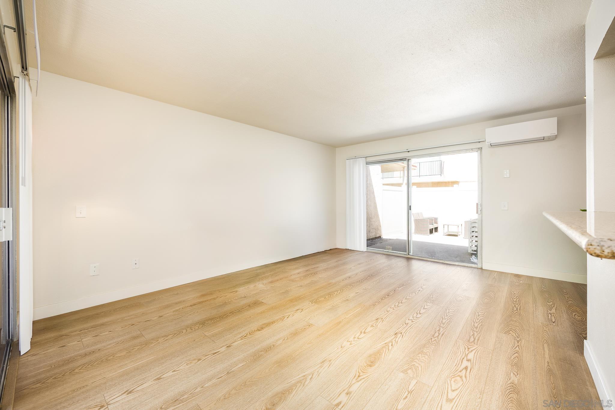 Detail Gallery Image 13 of 30 For 7813  Starling Dr, San Diego,  CA 92123 - 2 Beds | 1 Baths