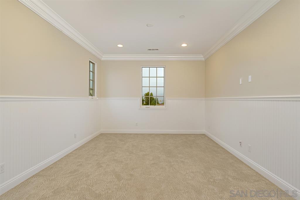 Detail Gallery Image 13 of 24 For 16232  Almanor Way, San Diego,  CA 92127 - 5 Beds | 3 Baths