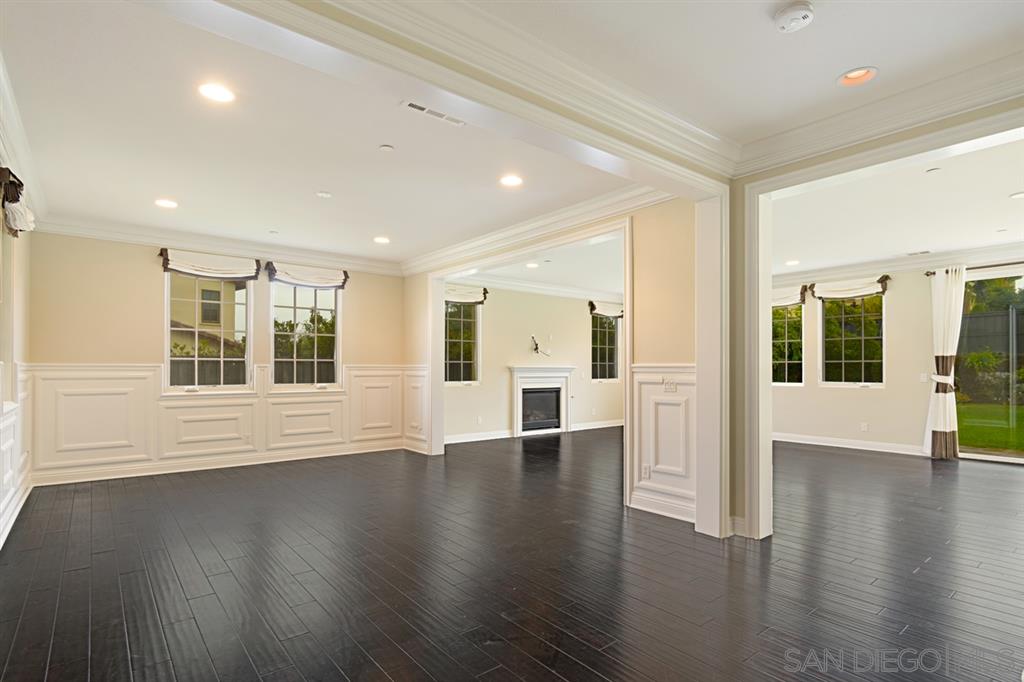 Detail Gallery Image 7 of 24 For 16232  Almanor Way, San Diego,  CA 92127 - 5 Beds | 3 Baths