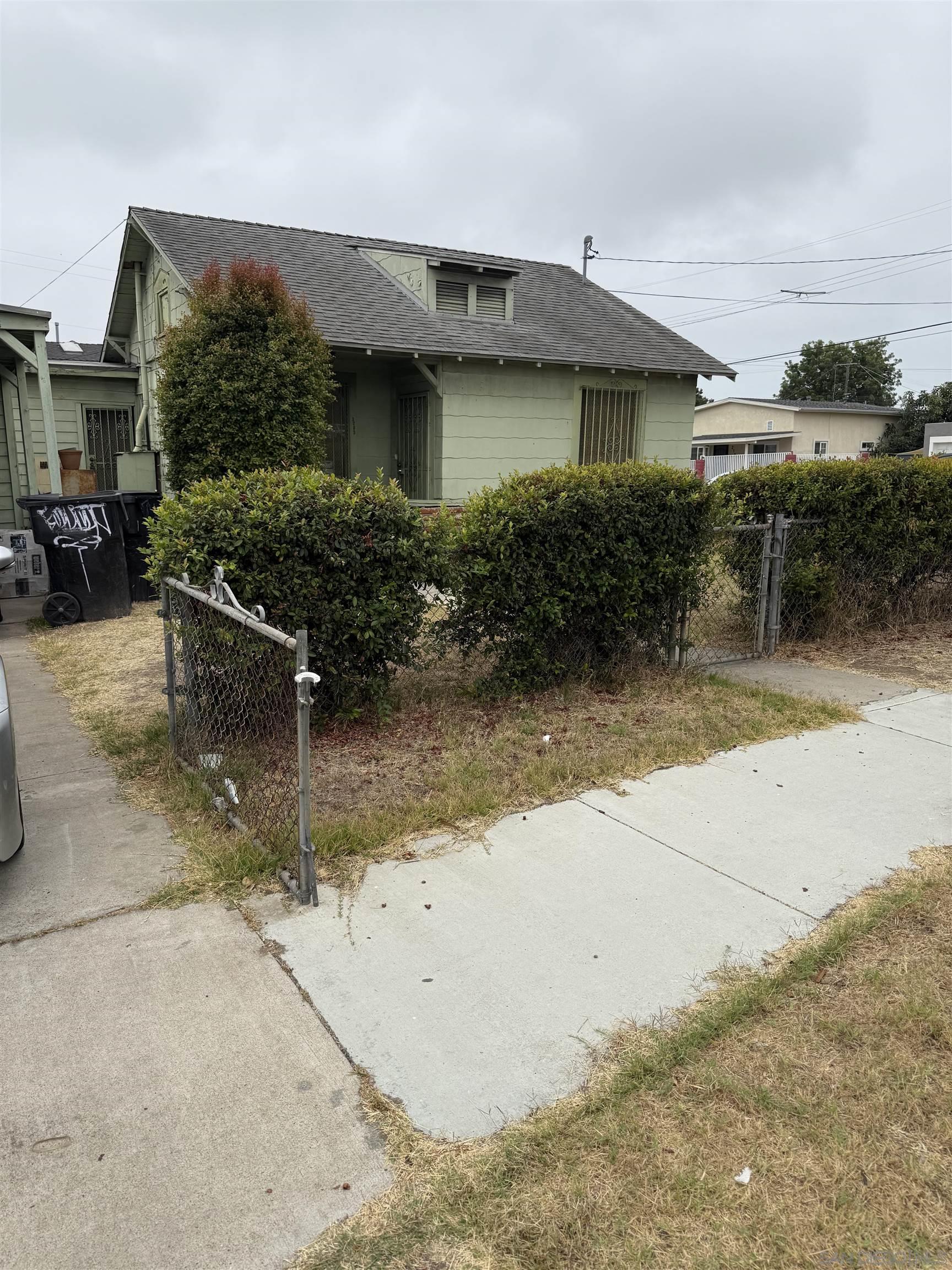 Front Image Thumbnail for SD250036817